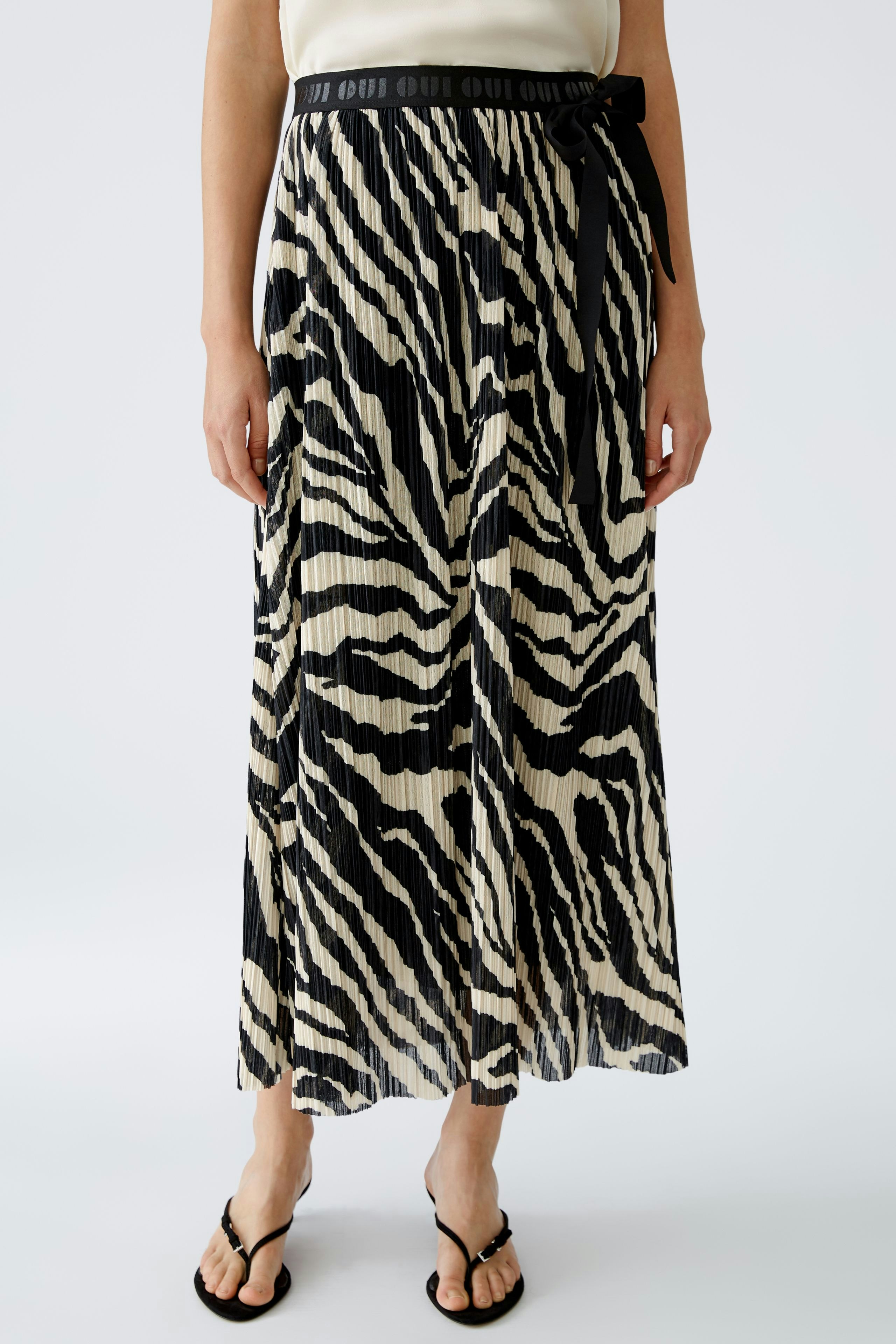ワンピース OFF WHITE Women Mid Skirts OWHI080S23KNI001 1000 BLACK Off-White - Black mini dress with contrasting inscription