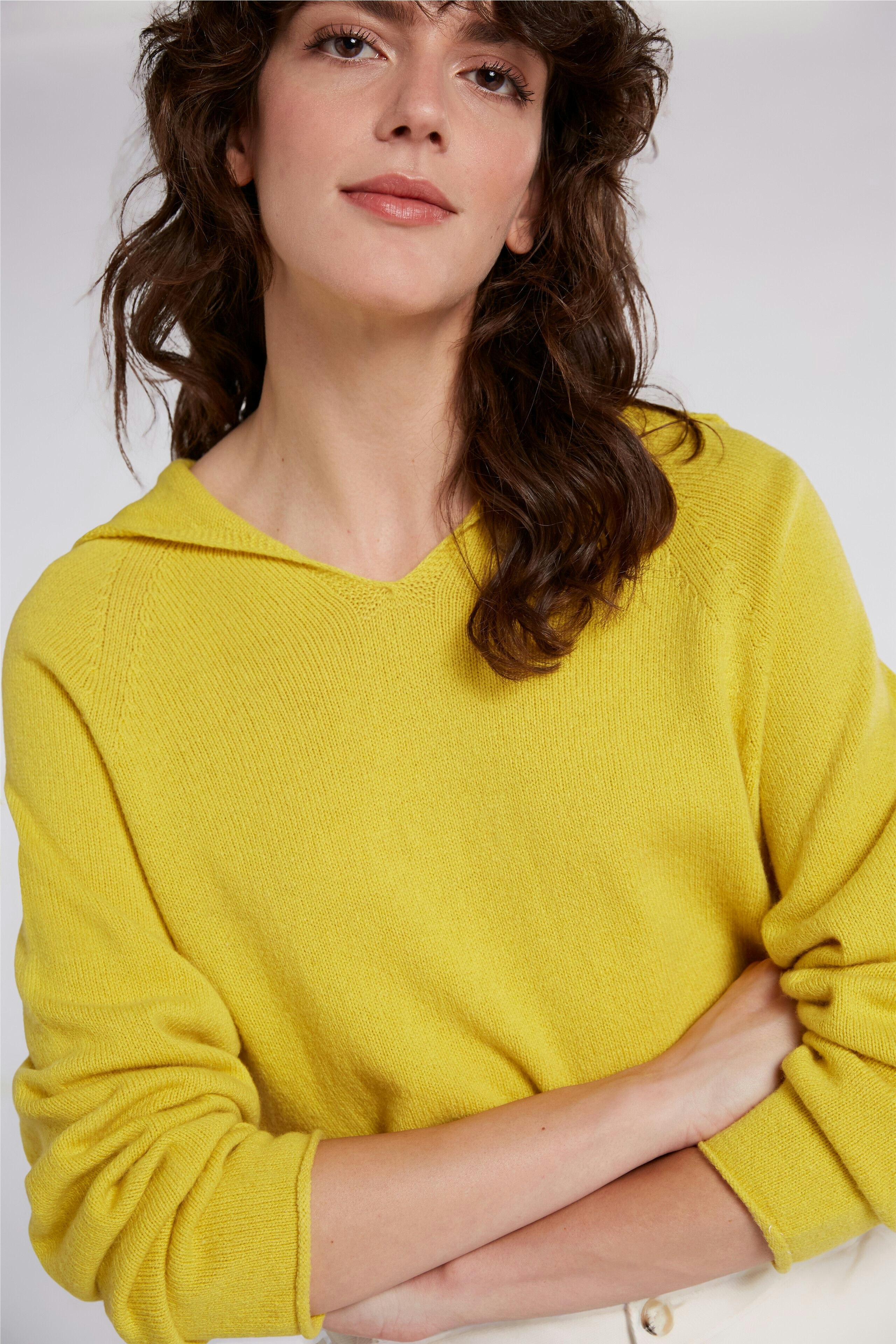 Bild 4 von Knitted pullover - warm olive in warm olive | Oui