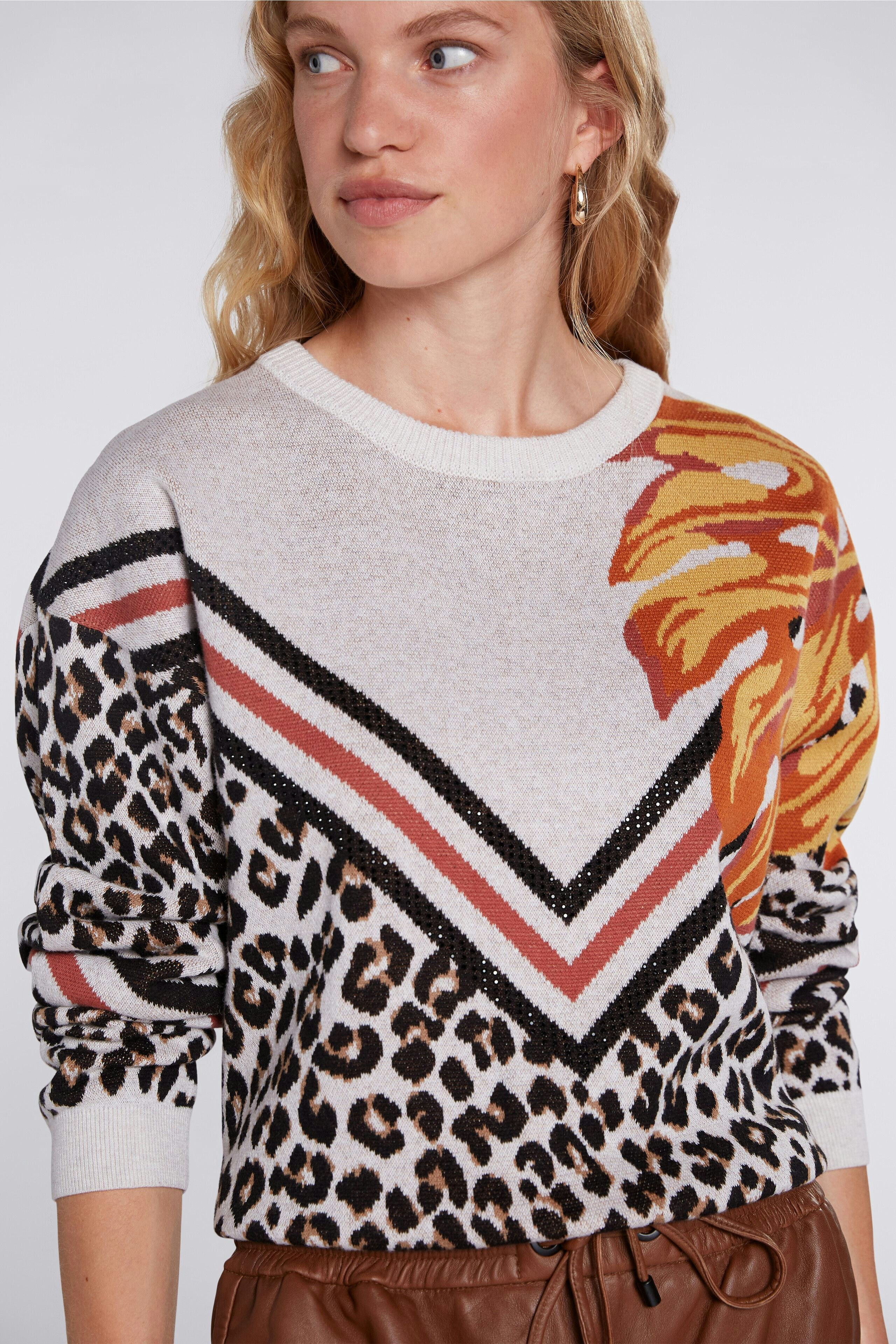 Bild 6 von Pullover - dark camel red in dark camel red | Oui