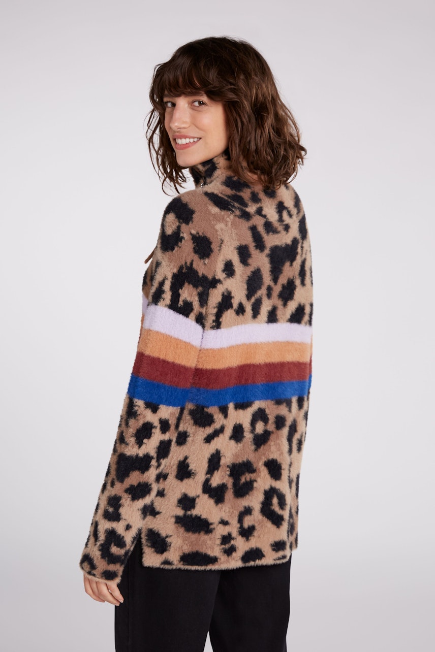 Bild 4 von Pullover - dark camel black in dark camel black | Oui