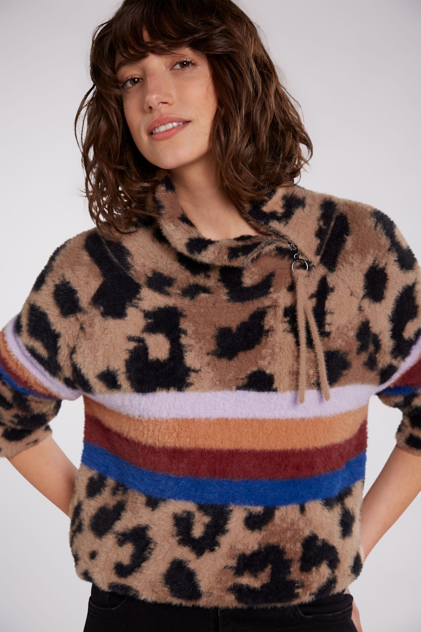 Bild 5 von Pullover - dark camel black in dark camel black | Oui