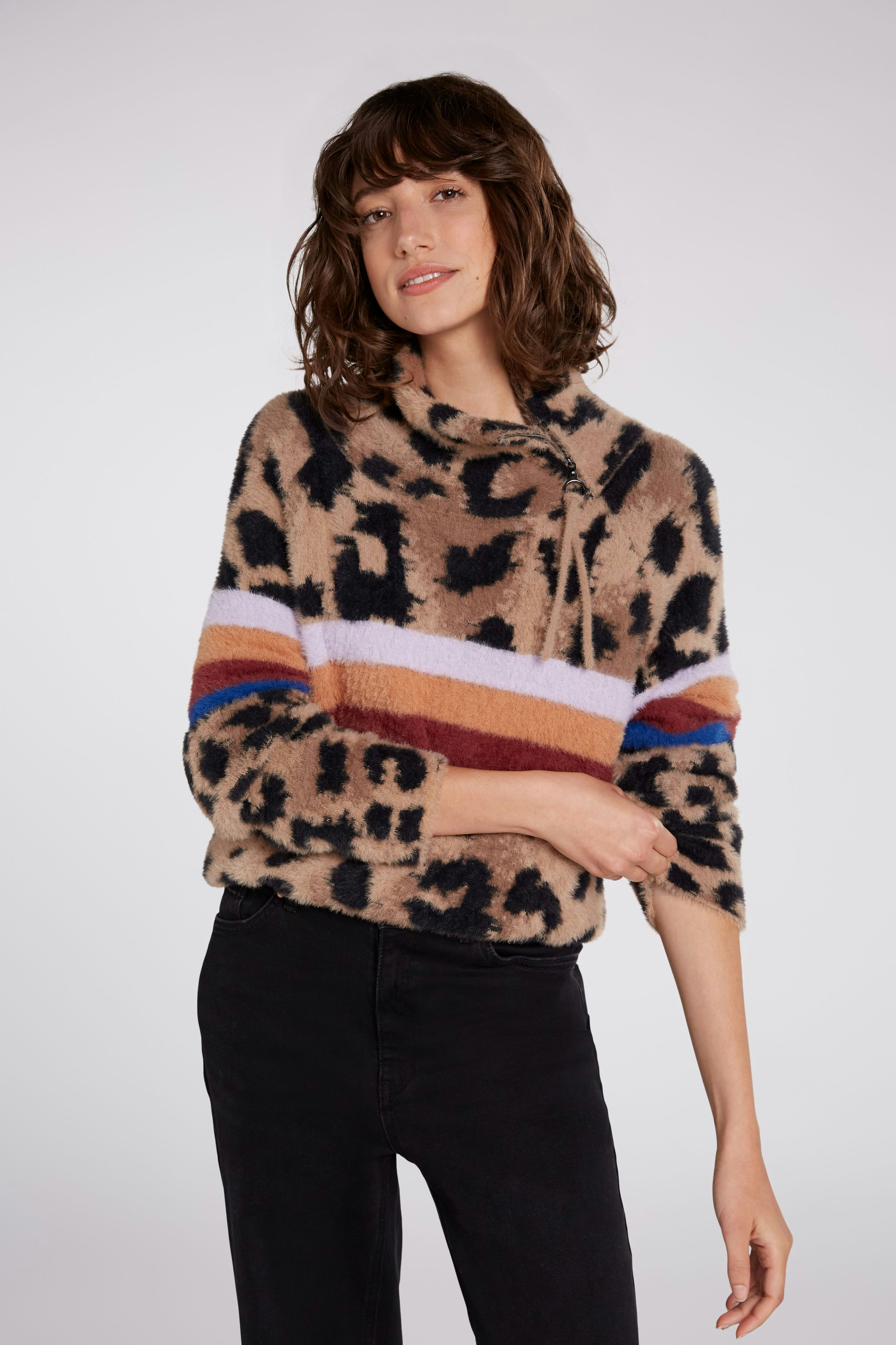 Bild 6 von pullover - dark camel black in dark camel black | Oui