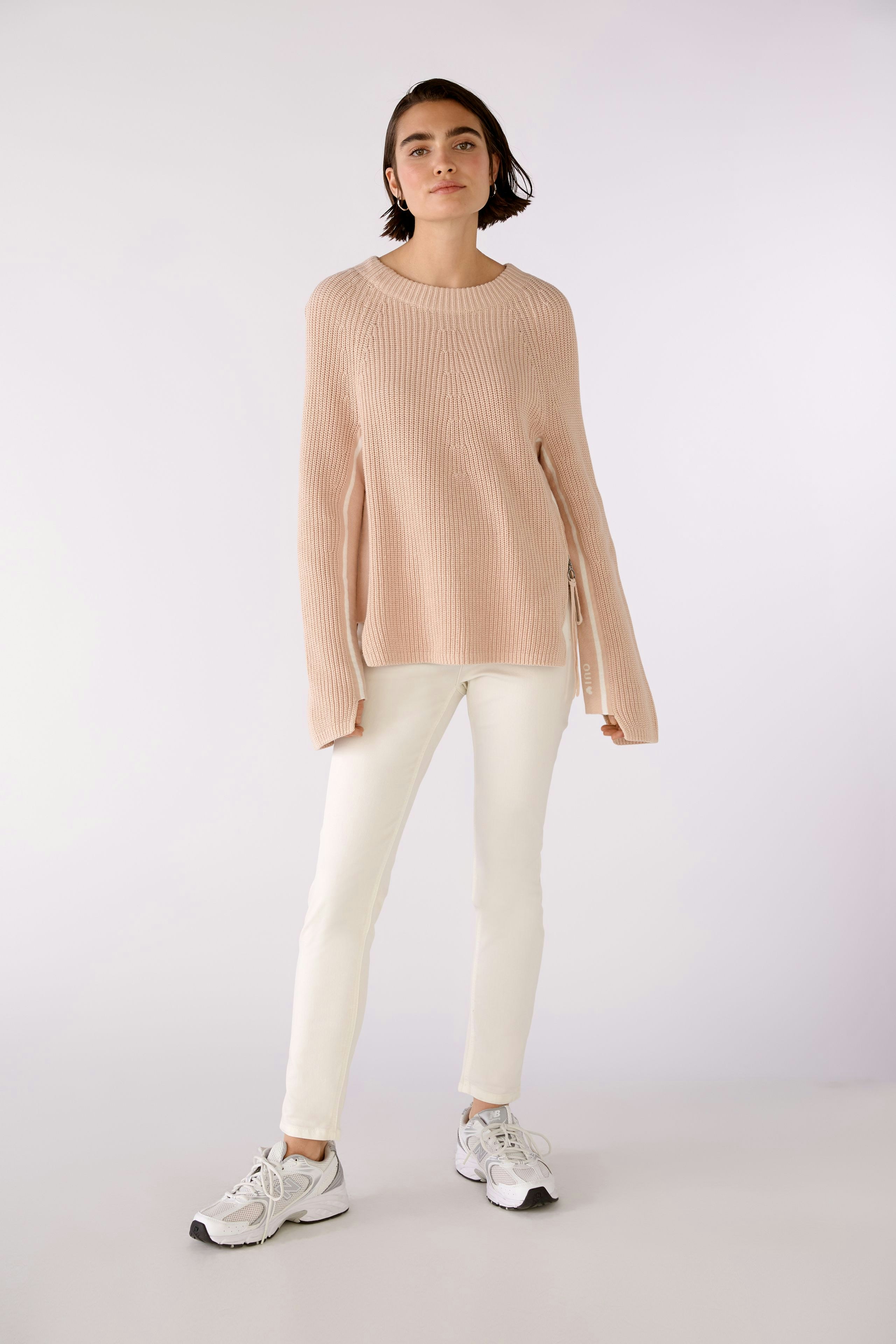 Bild 2 von RUBI Pullover - pink white in pink white | Oui