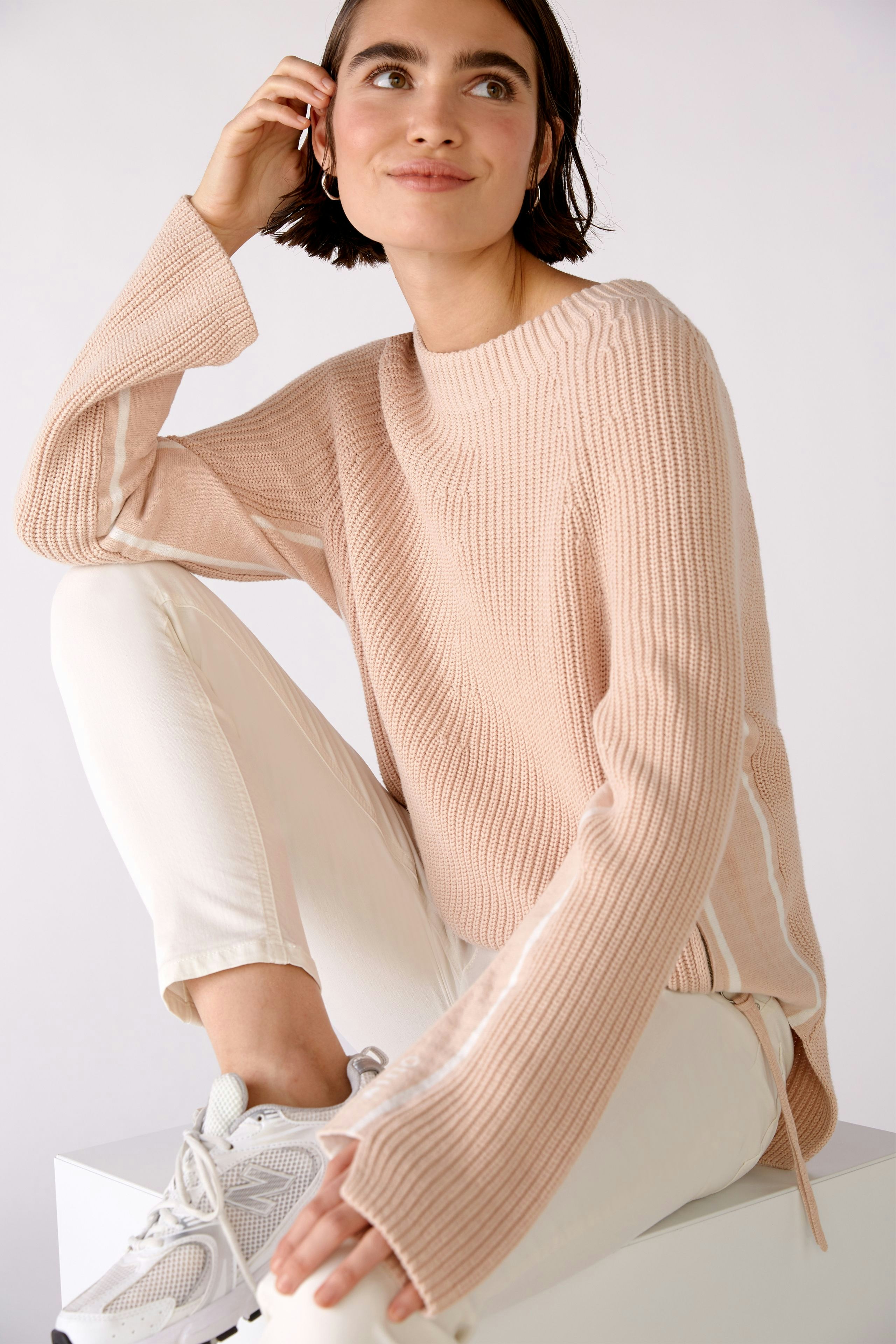 Bild 7 von RUBI Pullover - pink white in pink white | Oui
