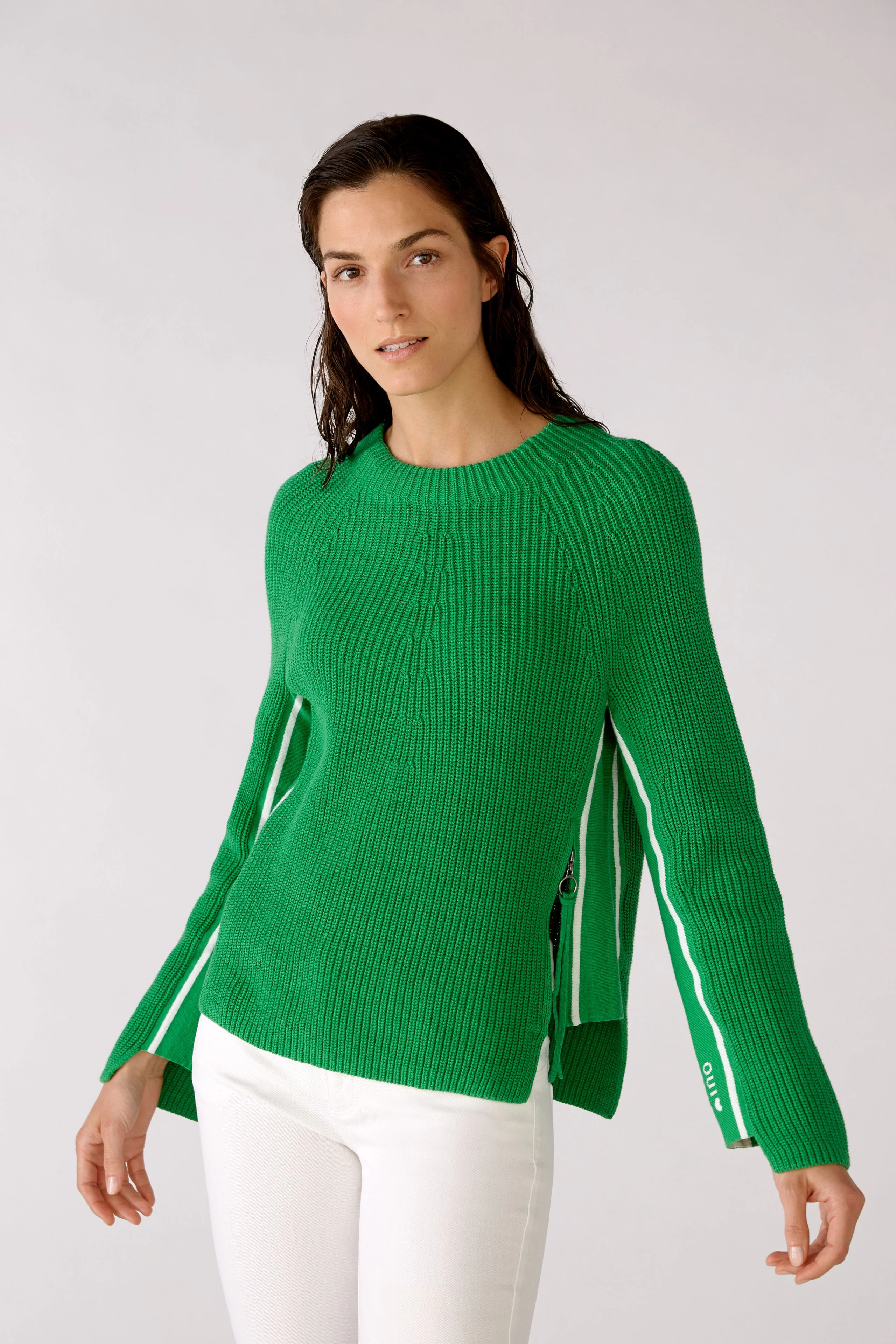 Image 3 of RUBI pullover - green white in green white | Oui
