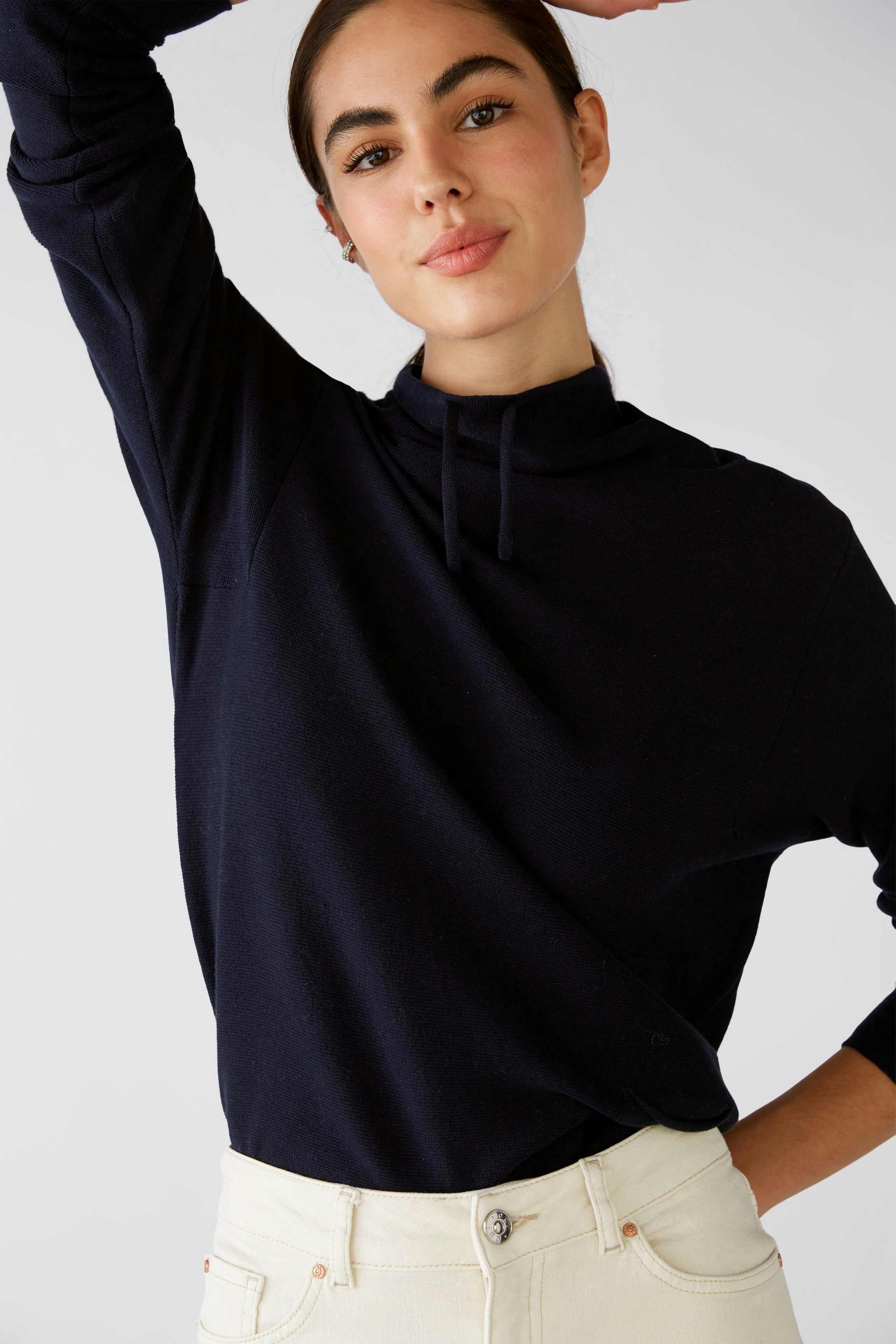 Bild 5 von KEIKO Pullover - darkblue in darkblue | Oui
