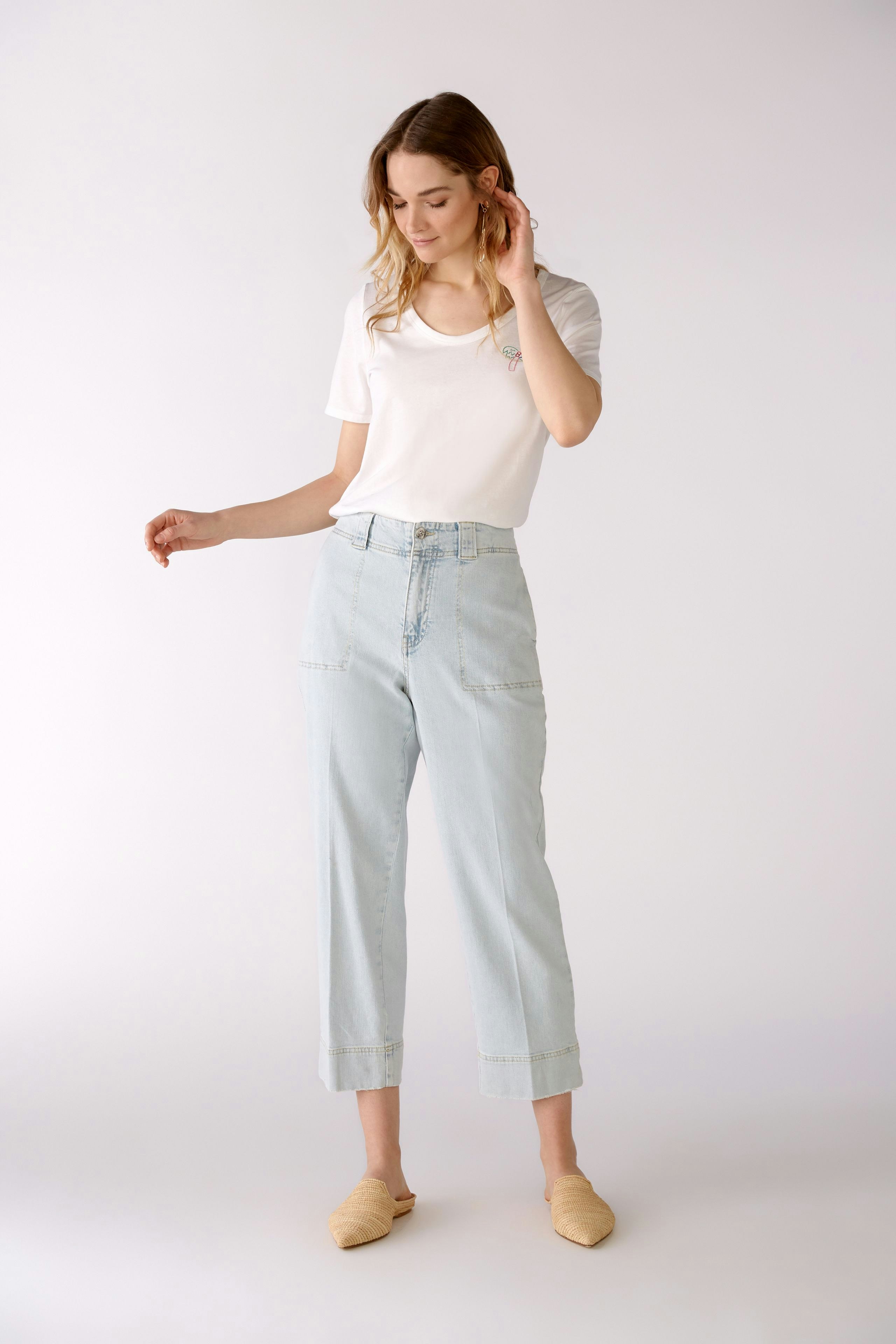 Bild 2 von T-Shirt - optic white in optic white | Oui