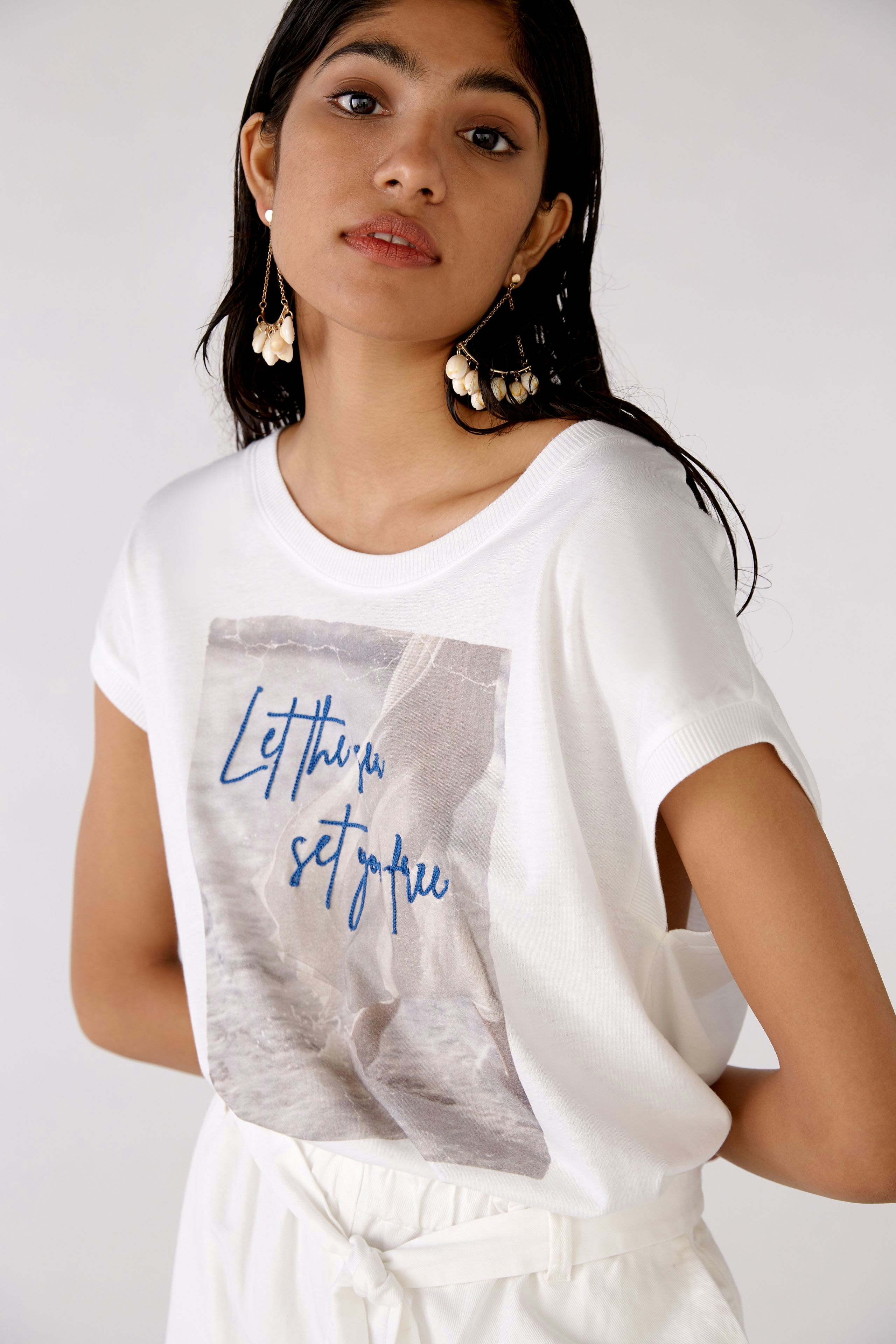 Bild 6 von T-shirt - optic white in optic white | Oui