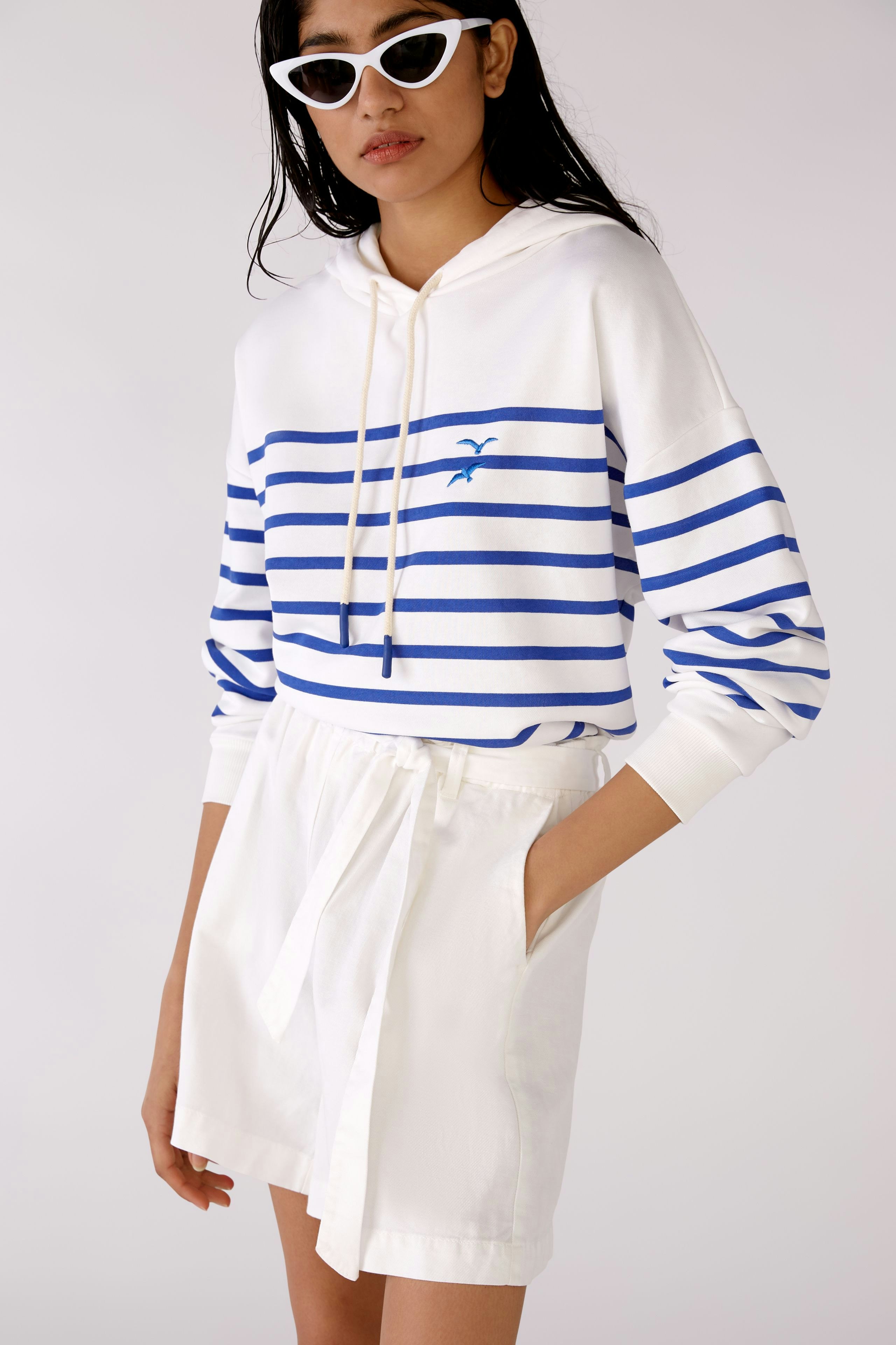 Bild 1 von Sweatshirt - white blue in white blue | Oui