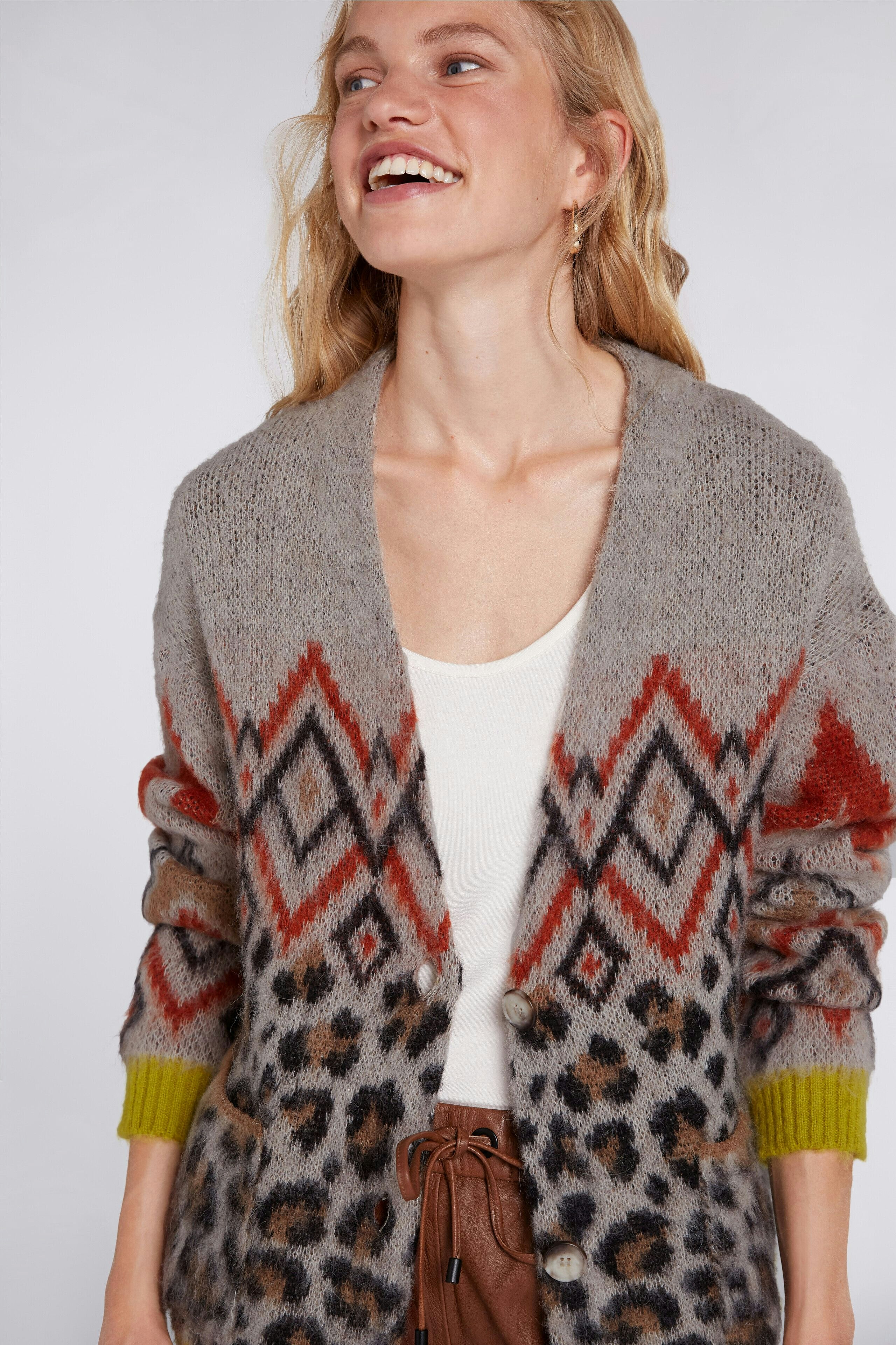 Bild 5 von Cardigan - light stone camel in light stone camel | Oui