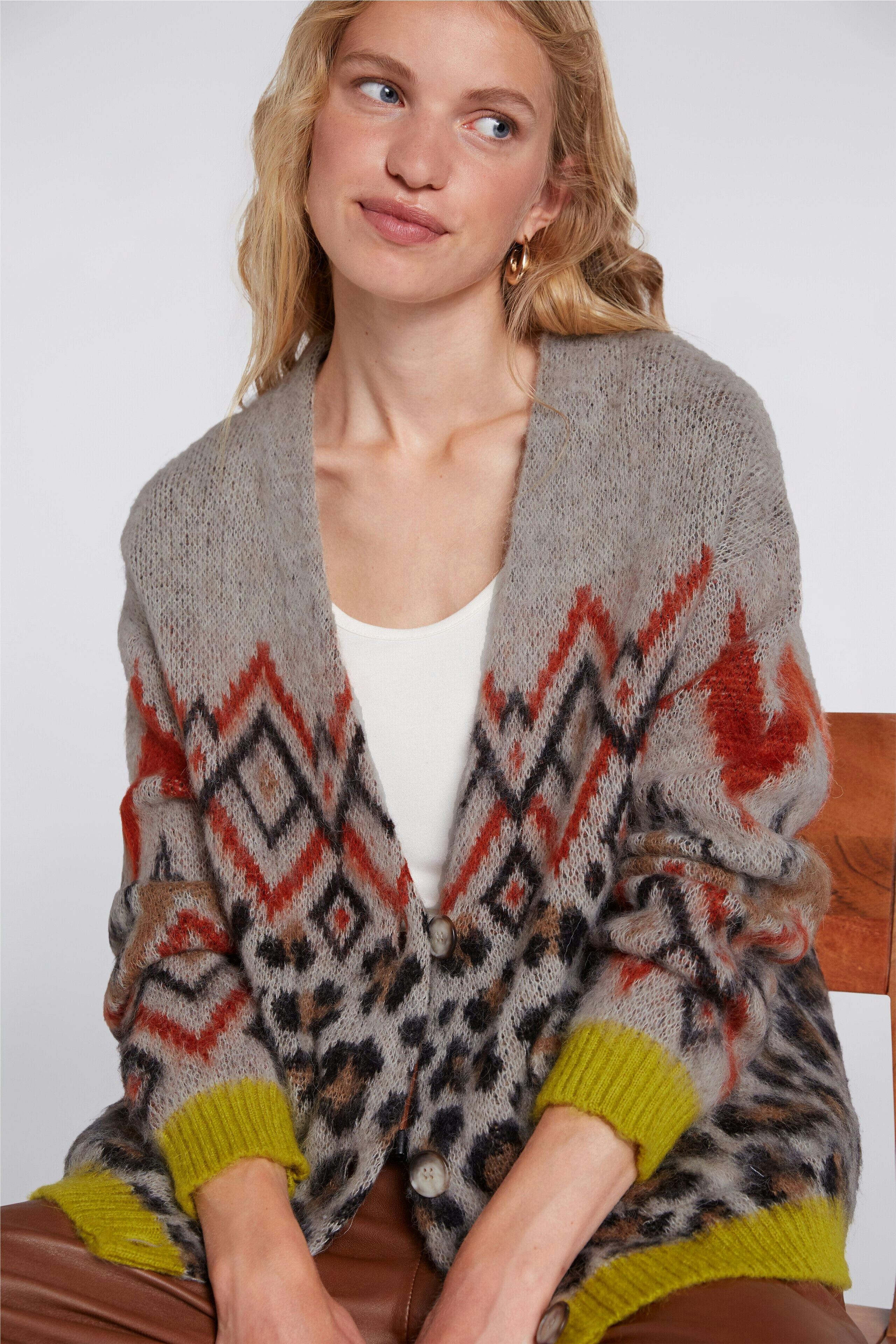 Bild 7 von Cardigan - light stone camel in light stone camel | Oui