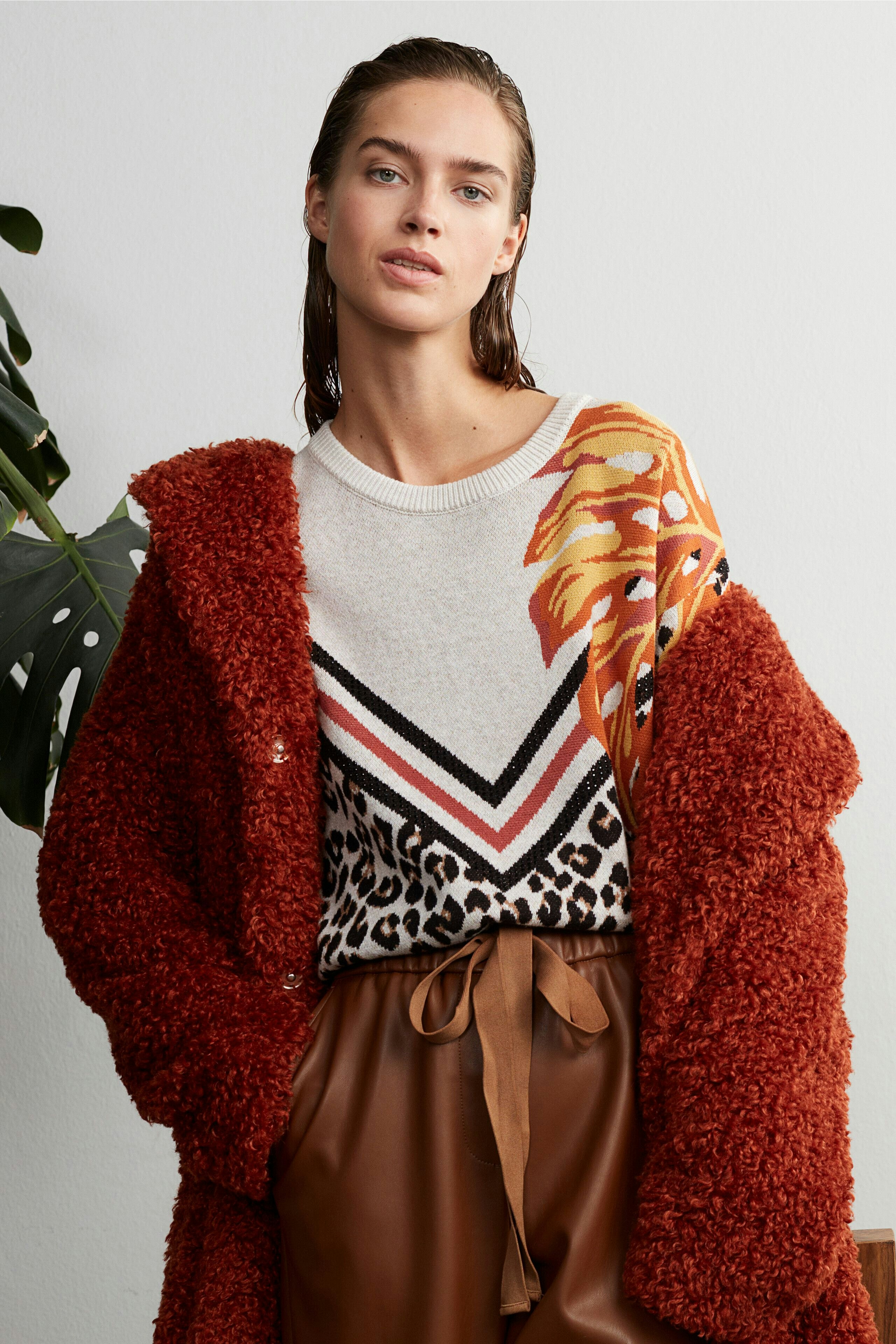 Bild 7 von Teddy Mantel - dark orange in dark orange | Oui