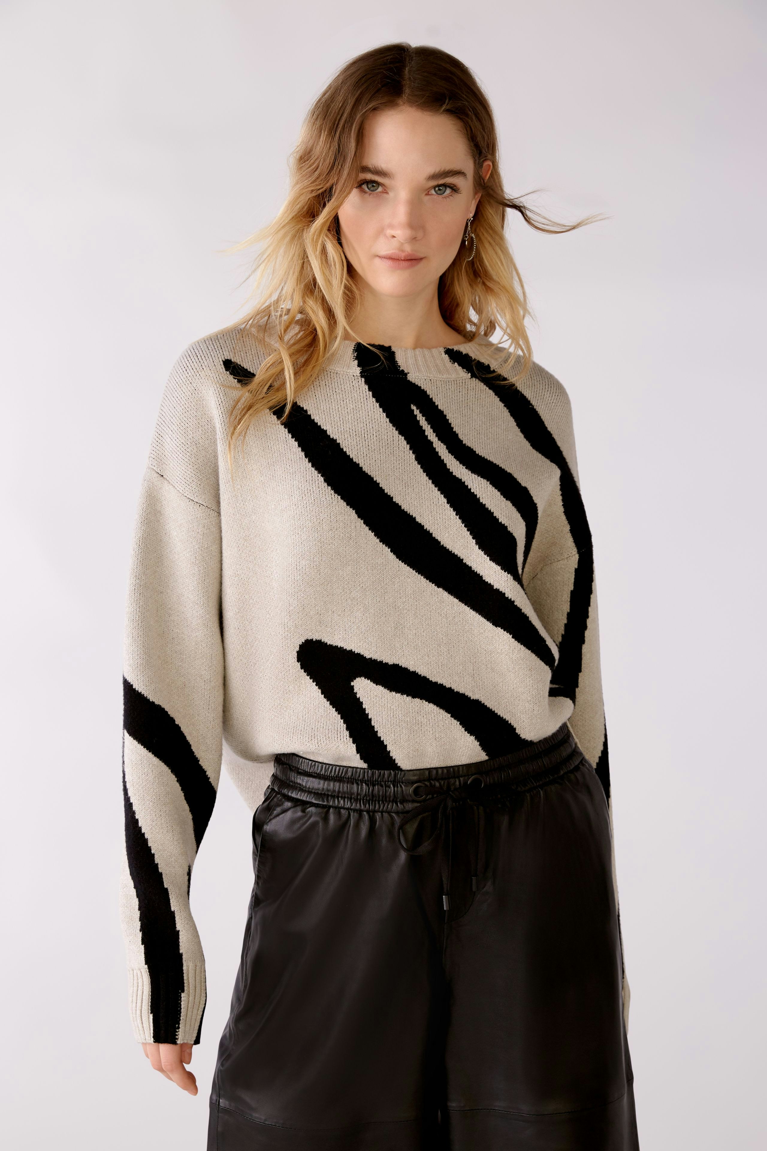 Bild 3 von Pullover - light stone grey in light stone grey | Oui