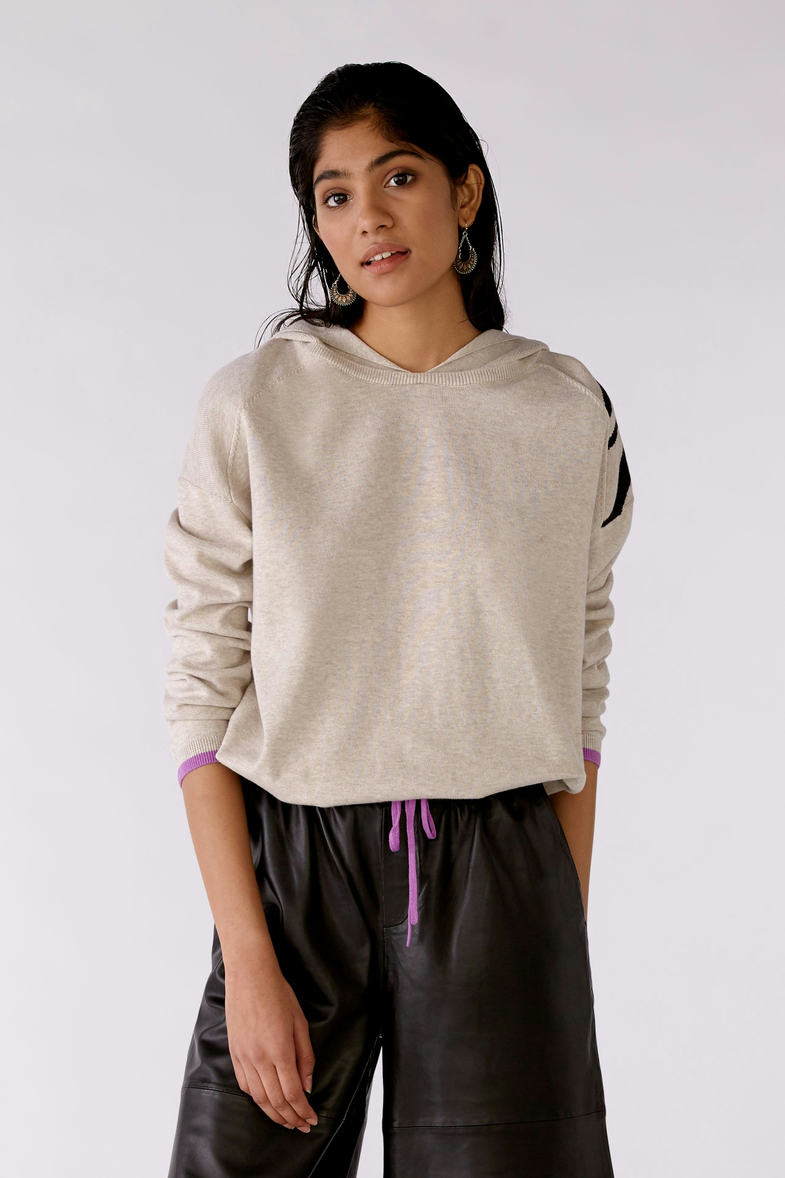 Bild 3 von Strickhoodie - light stone violet in light stone violet | Oui