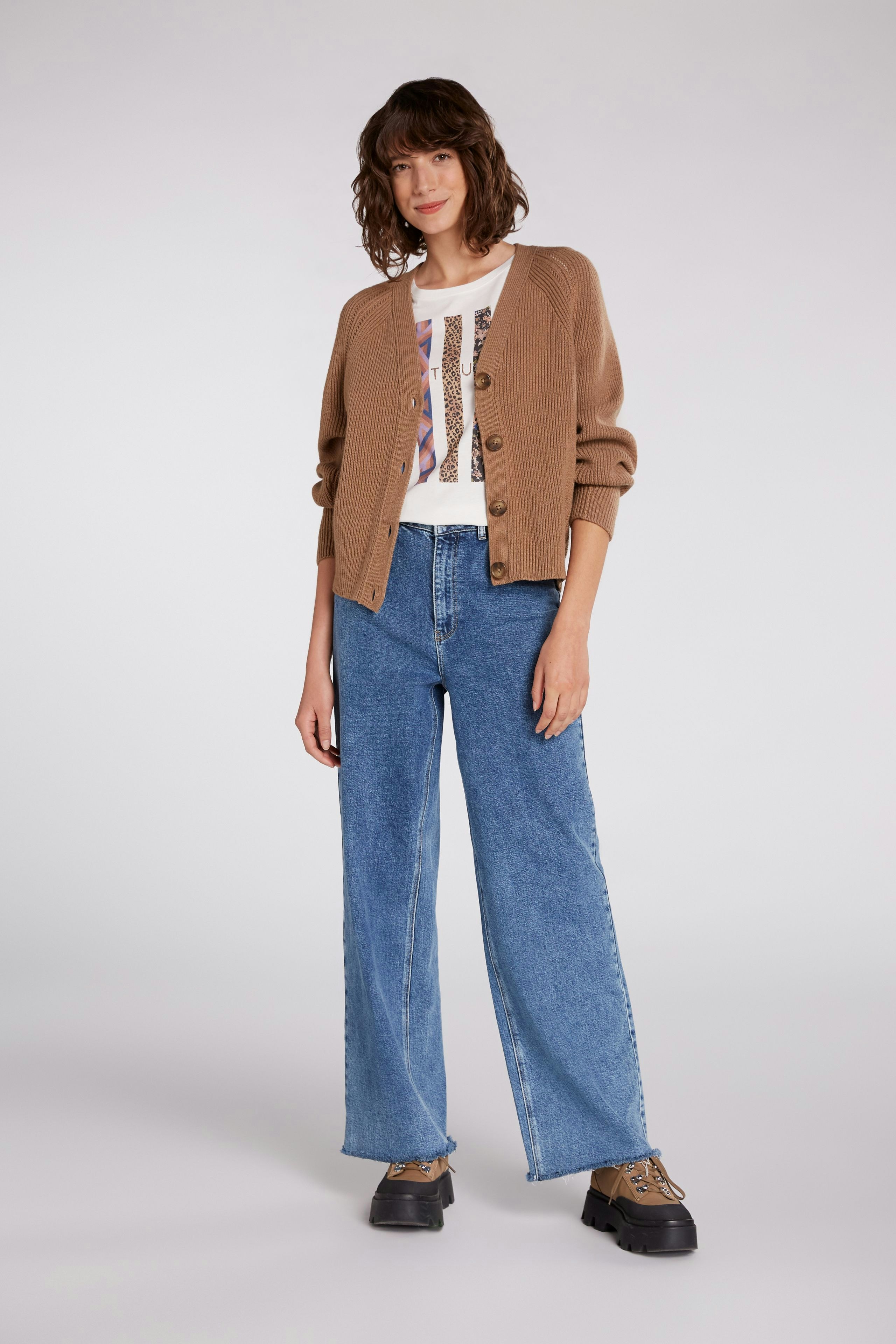 Bild 1 von T-Shirt - cloud dancer in cloud dancer | Oui