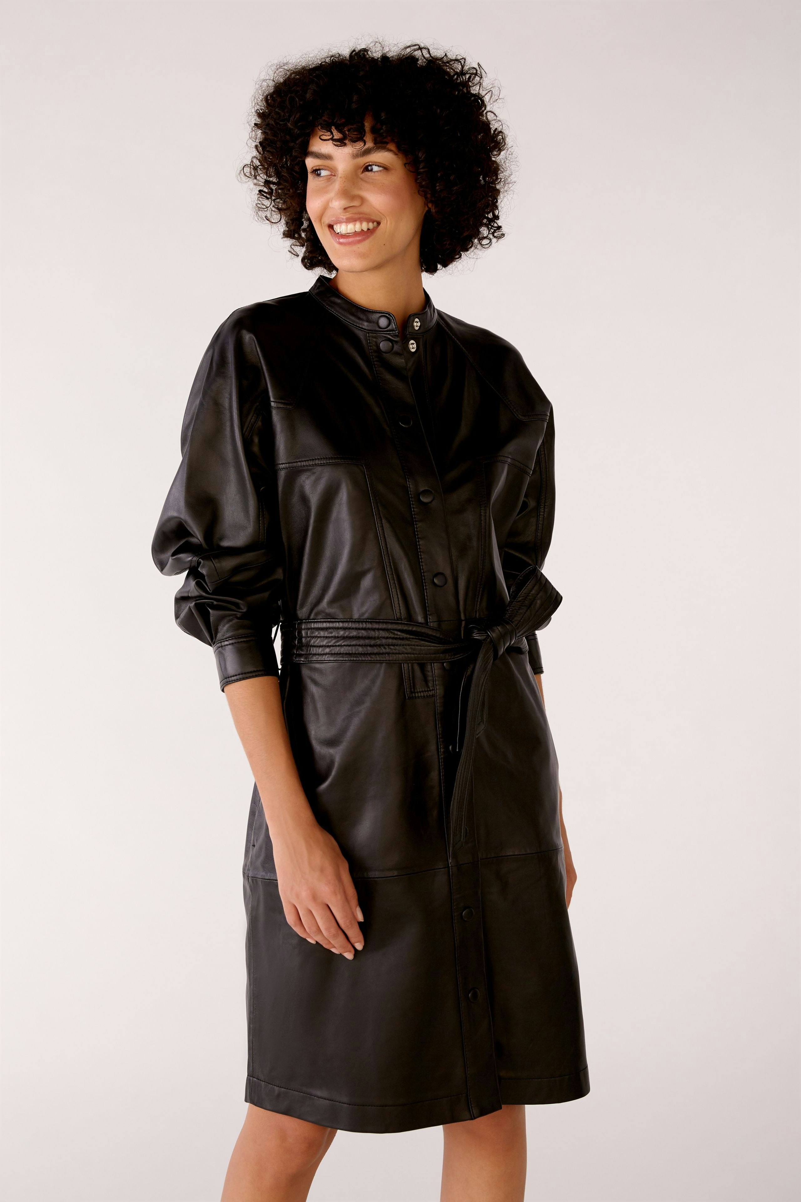 Bild 1 von Dress - black in black | Oui