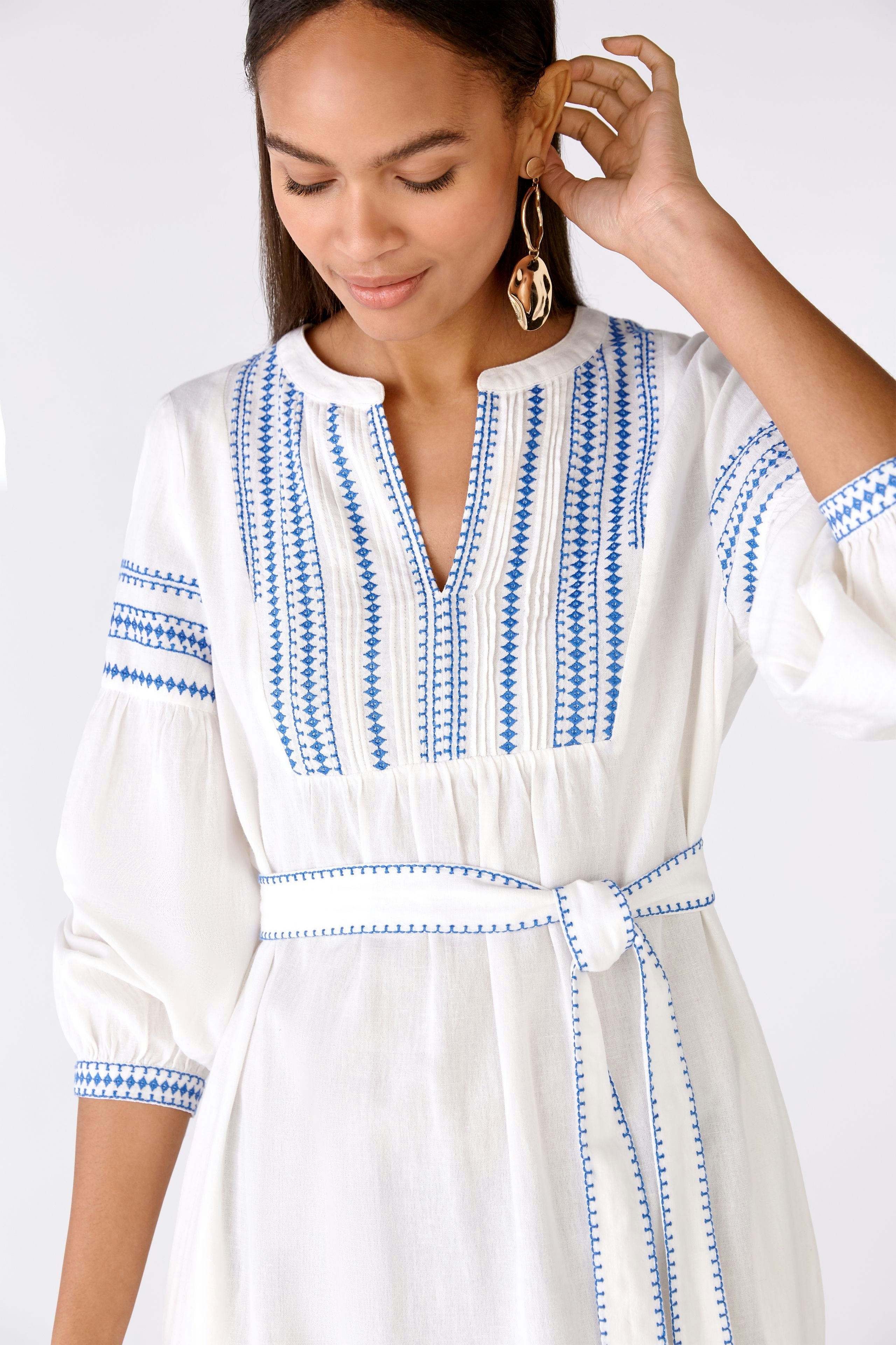 Bild 6 von Maxi dress - white blue in white blue | Oui