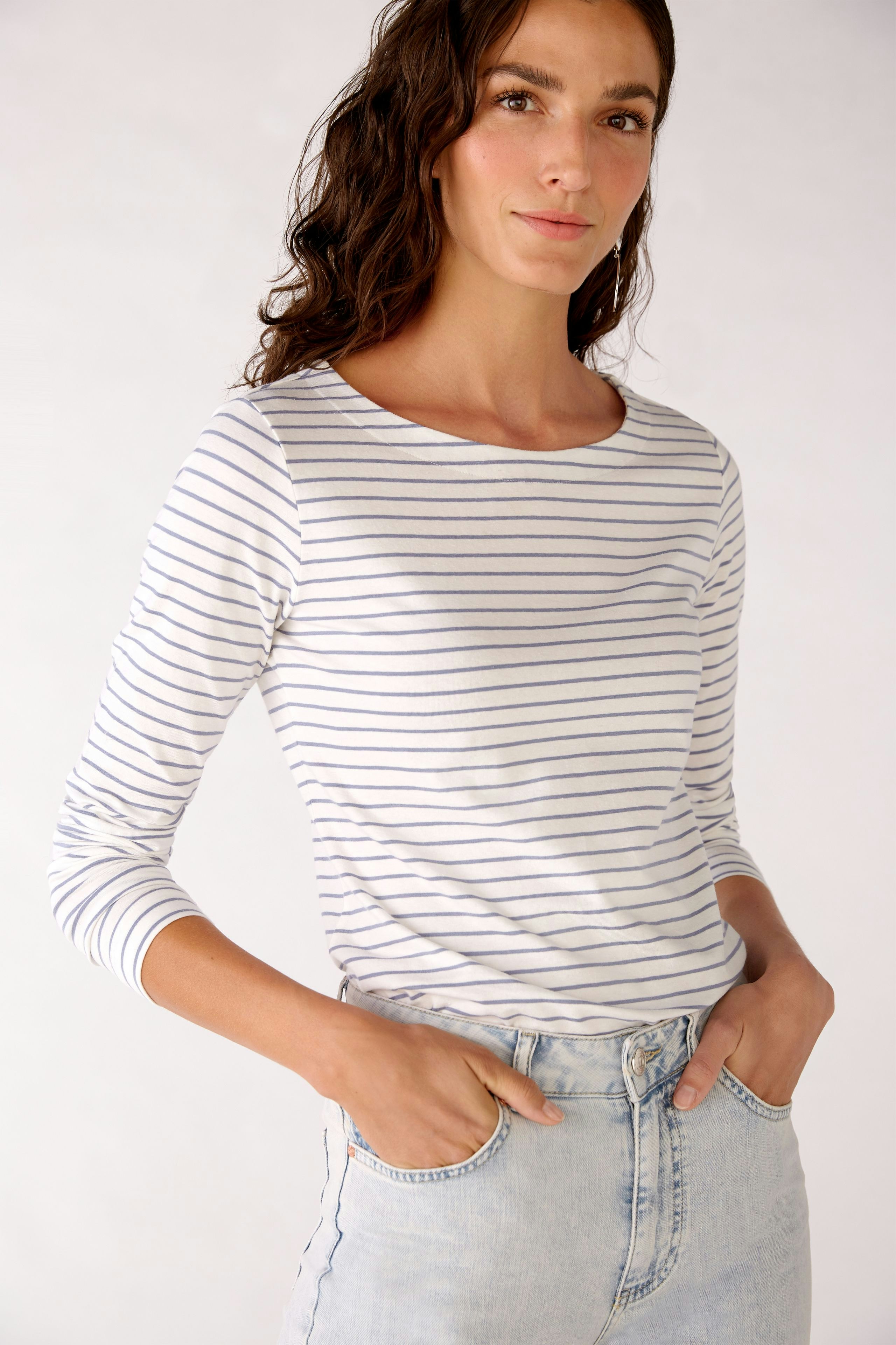 Bild 5 von Long-sleeved shirt - white blue in white blue | Oui