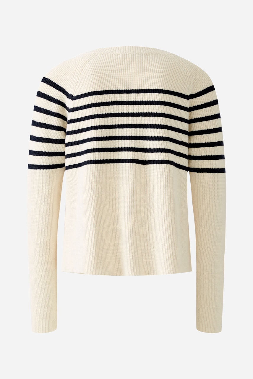 Bequemer Damen-Pullover in Creme mit schwarzen Streifen, ideal für lässige Outfits.