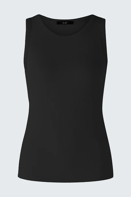 Sleek black top: A fitted sleeveless design for a modern, stylish look.