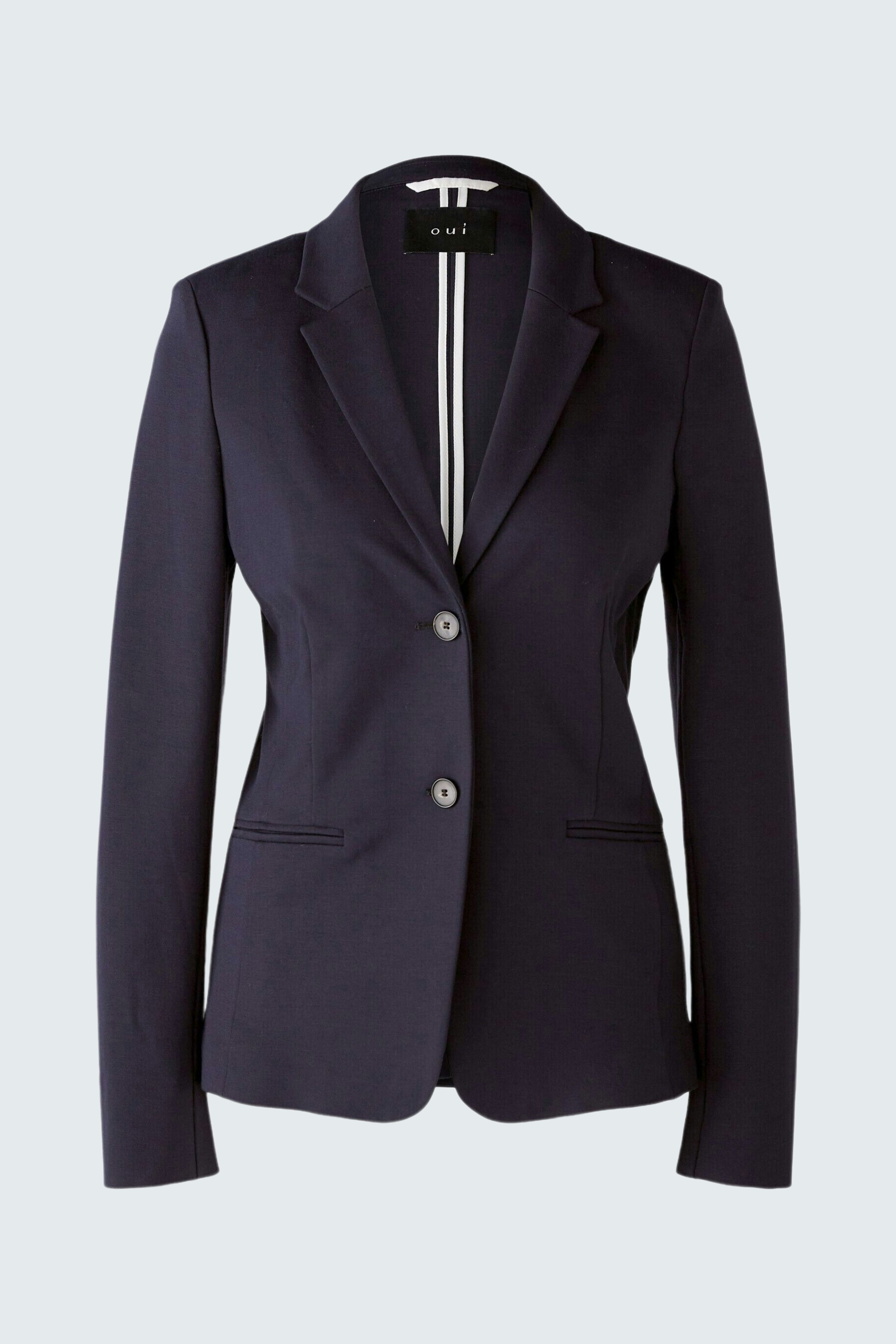 Eleganter Damen-Blazer in Dunkelblau mit klassischem Schnitt und zwei Knöpfen.