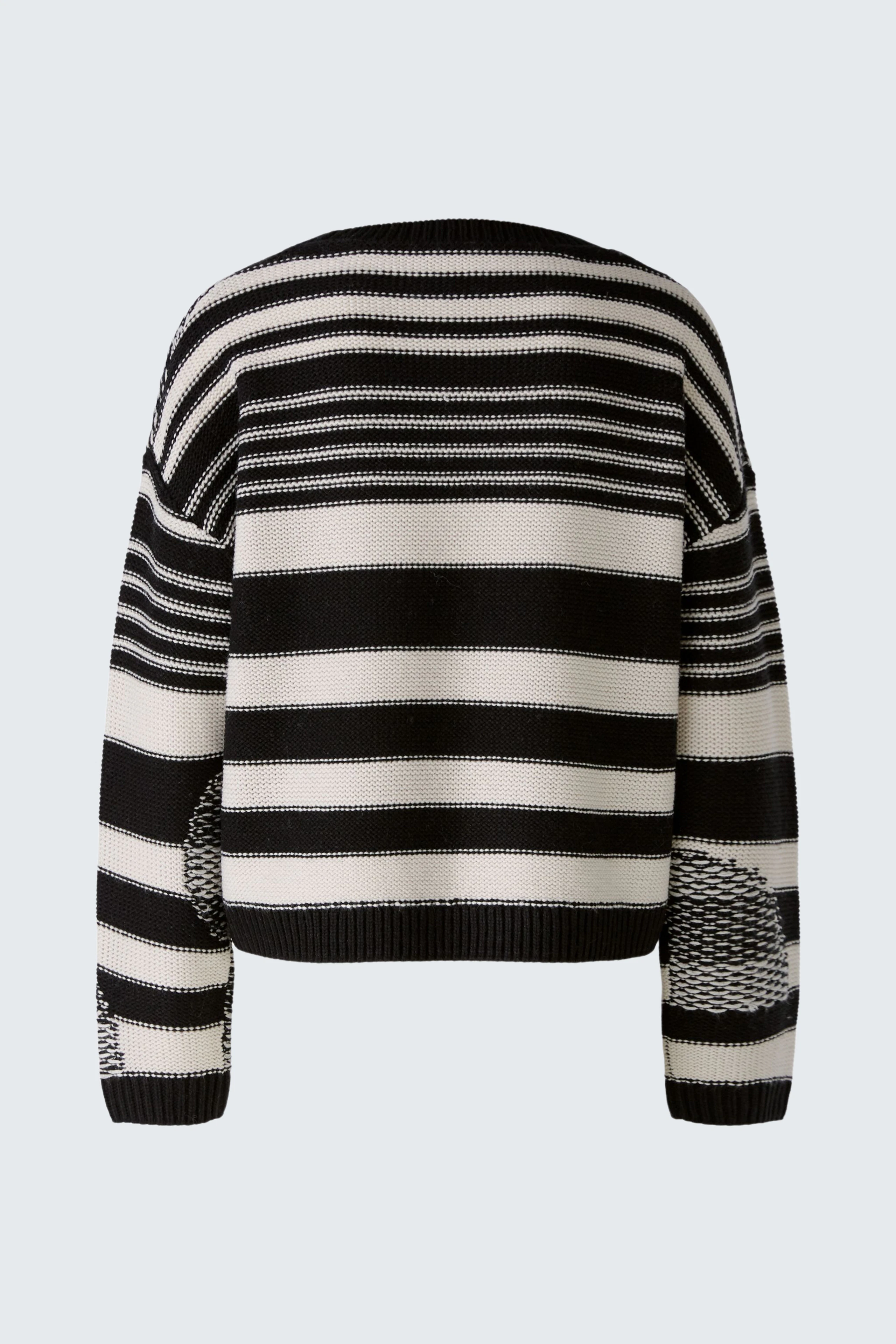 Stylish women's pullover: Black and white striped design with a relaxed fit.