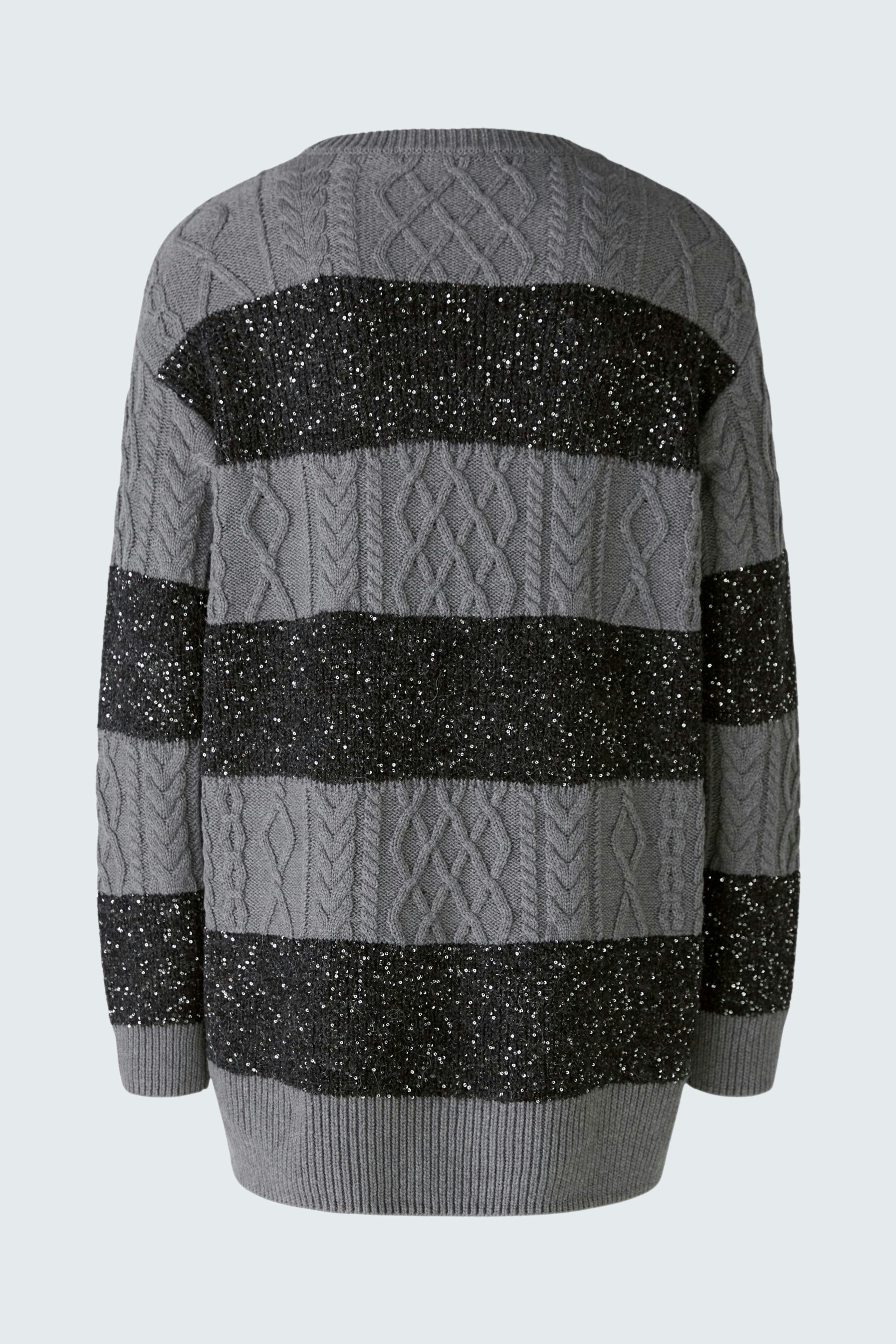Stylish women's pullover: Cozy gray and black striped design with a relaxed fit.
