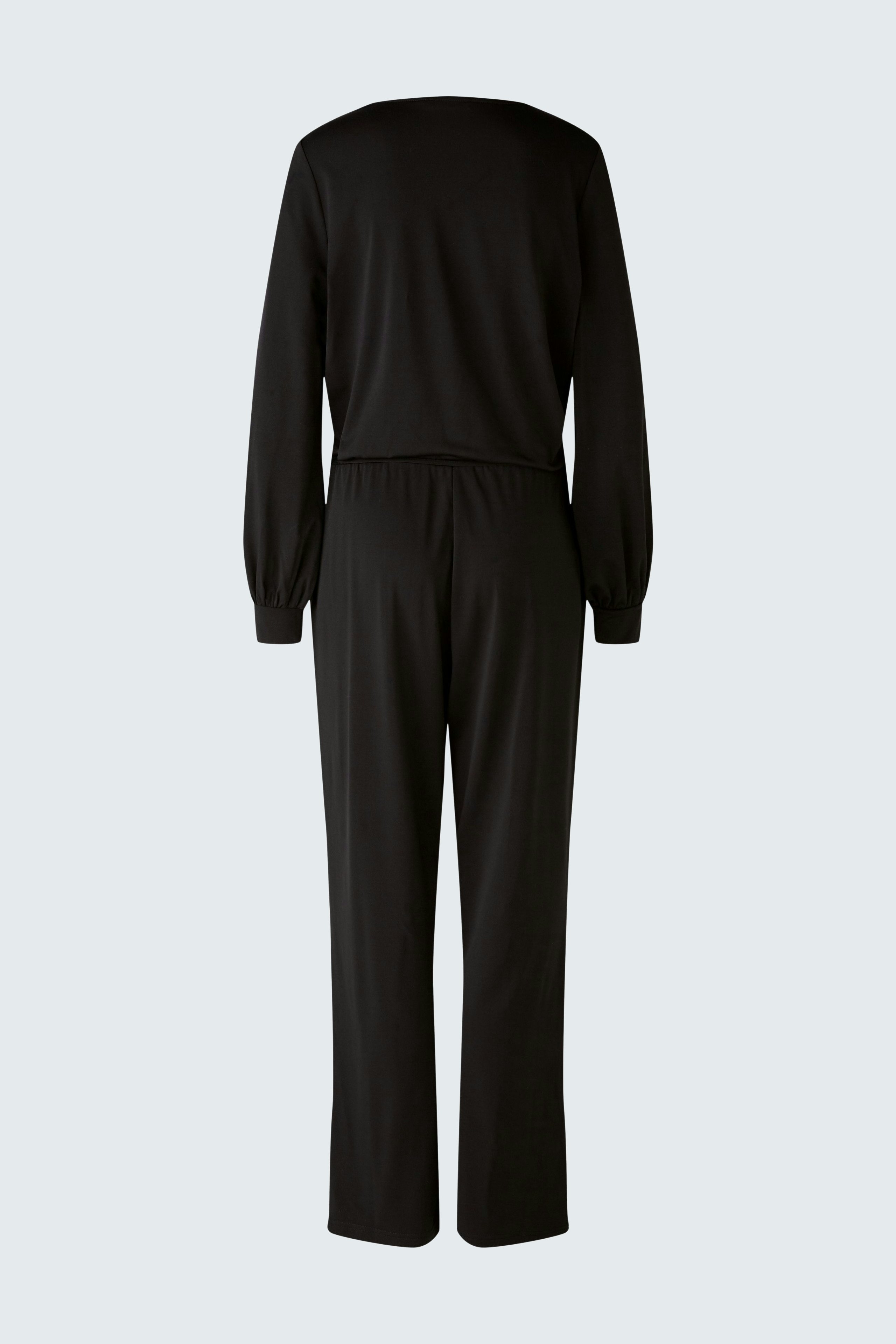 Elegant black jumpsuit for women with long sleeves and a relaxed fit, perfect for any occasion.