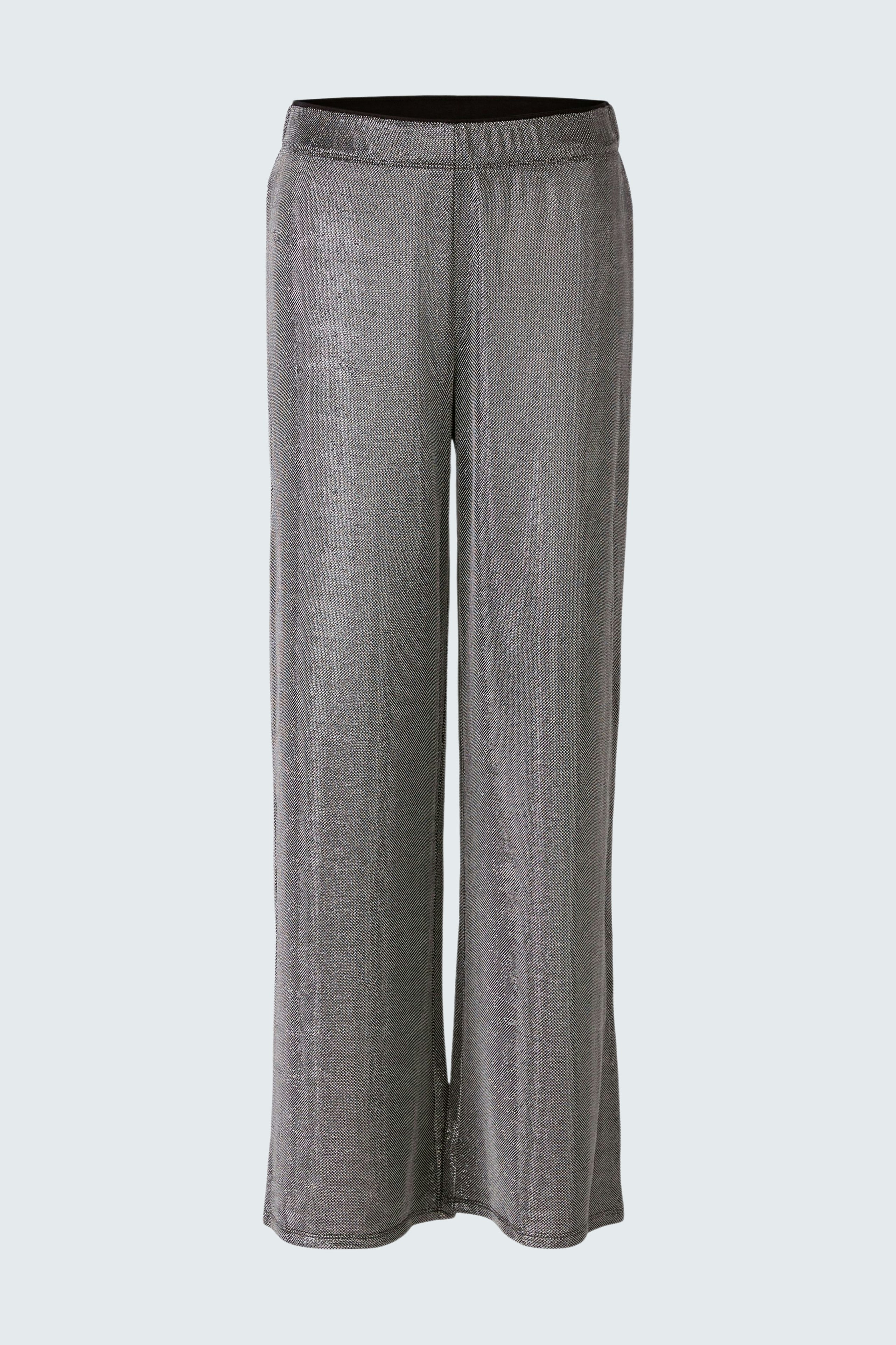 Elegant women's trousers in a soft, shimmering fabric, perfect for stylish occasions.