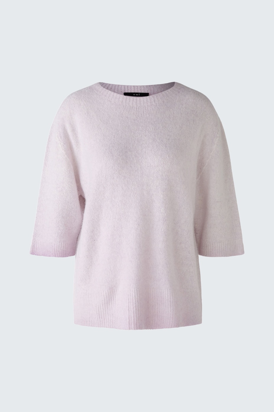 Eleganter Damen-Pullover in zartem Rosa mit lässigem Schnitt und kurzen Ärmeln.