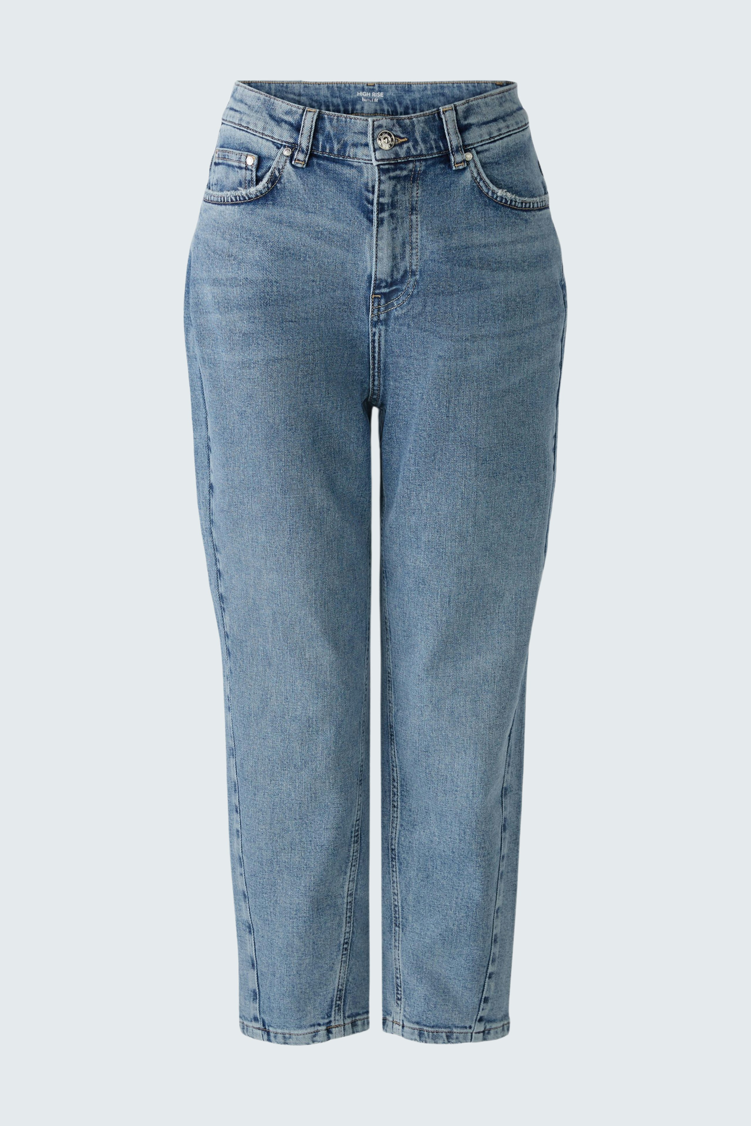 Bequeme 5-Pocket Hose für Damen in hellem Denim, ideal für lässige Outfits.