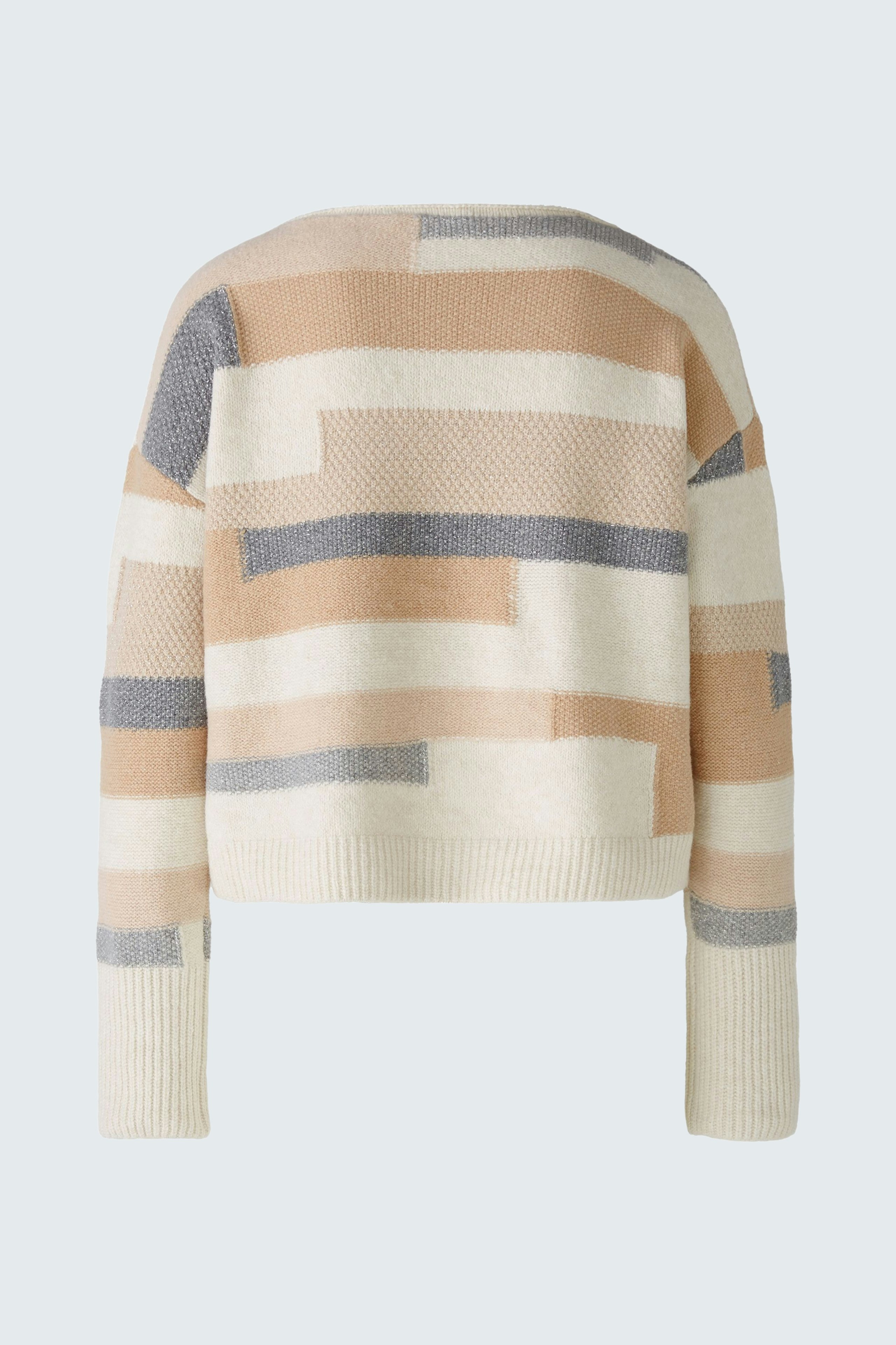 Stylish women's pullover: A cropped design with a modern striped pattern in soft colors.