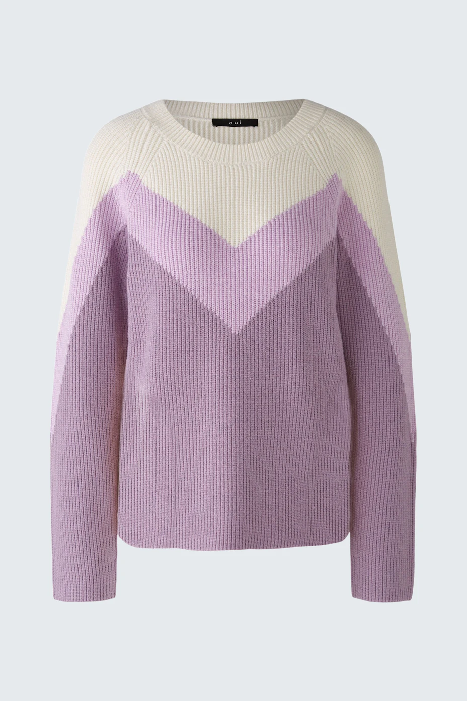 Stylish women's pullover in soft lavender with a modern chevron design.