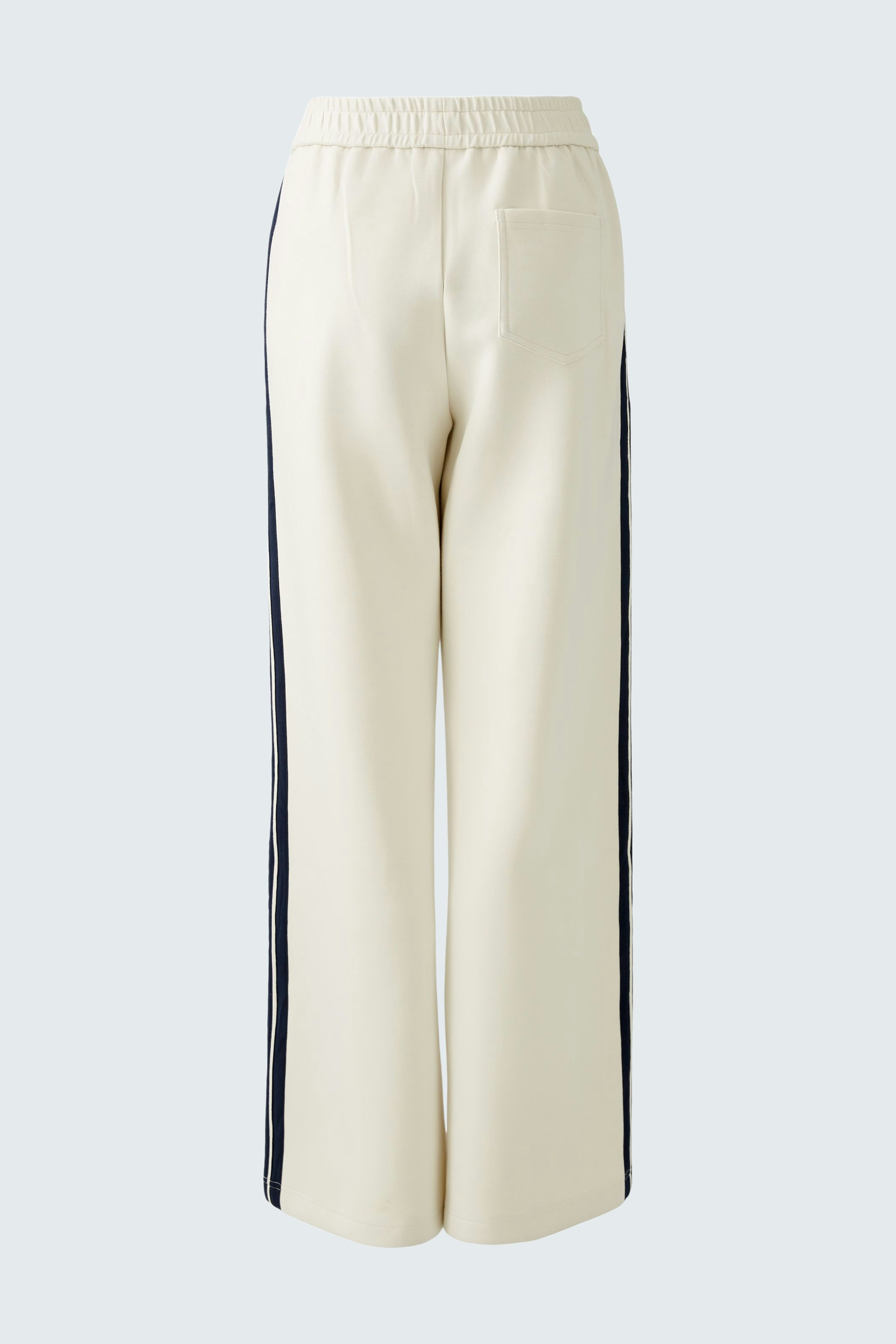 Bequeme Damen-Hose in Creme mit seitlichen Streifen, ideal für lässige Outfits.