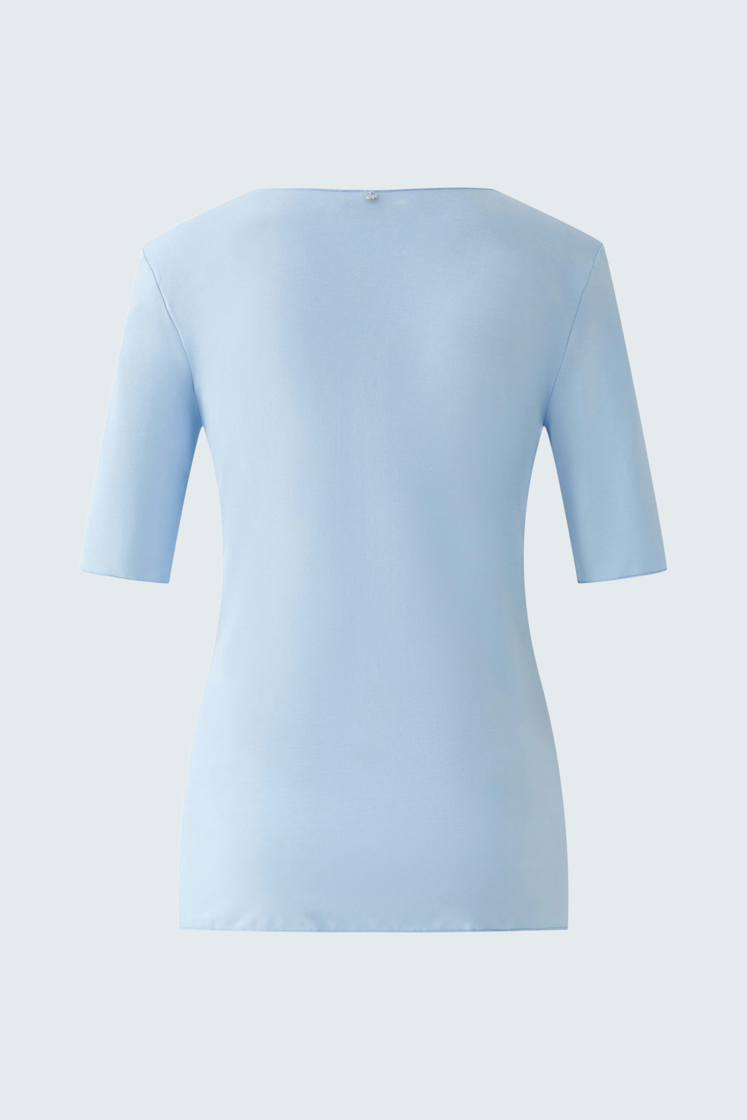 Light blue T-shirt: A stylish women's top with short sleeves, perfect for casual wear.