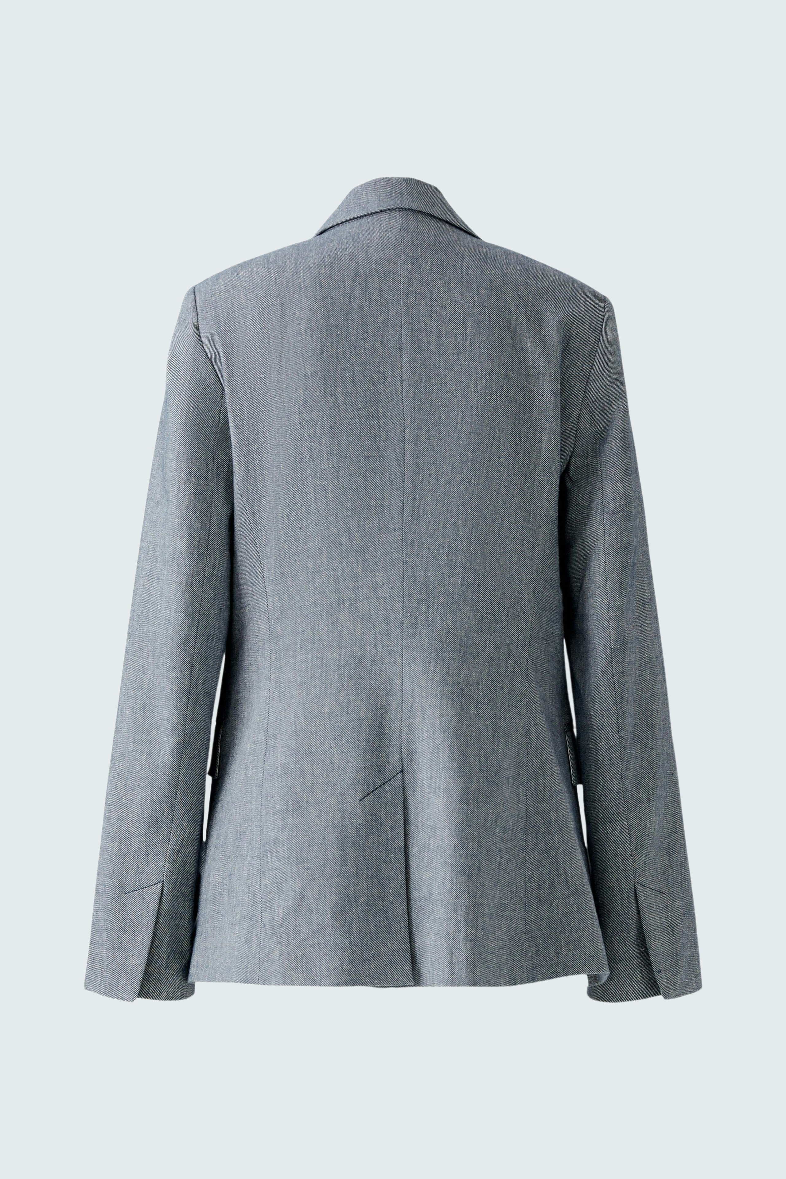 Stylish women's blazer: Back view of a tailored gray blazer, perfect for any occasion.