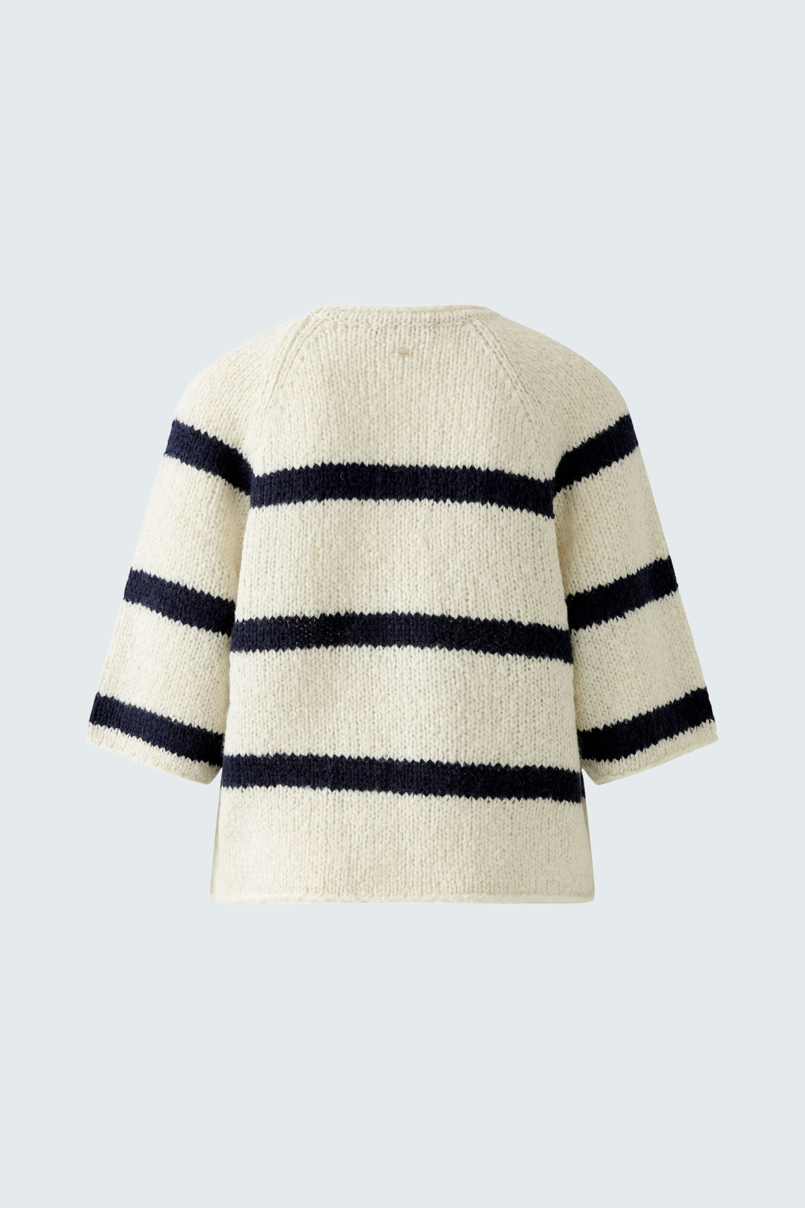 Cozy women's pullover: Soft cream and navy striped design, perfect for casual wear.
