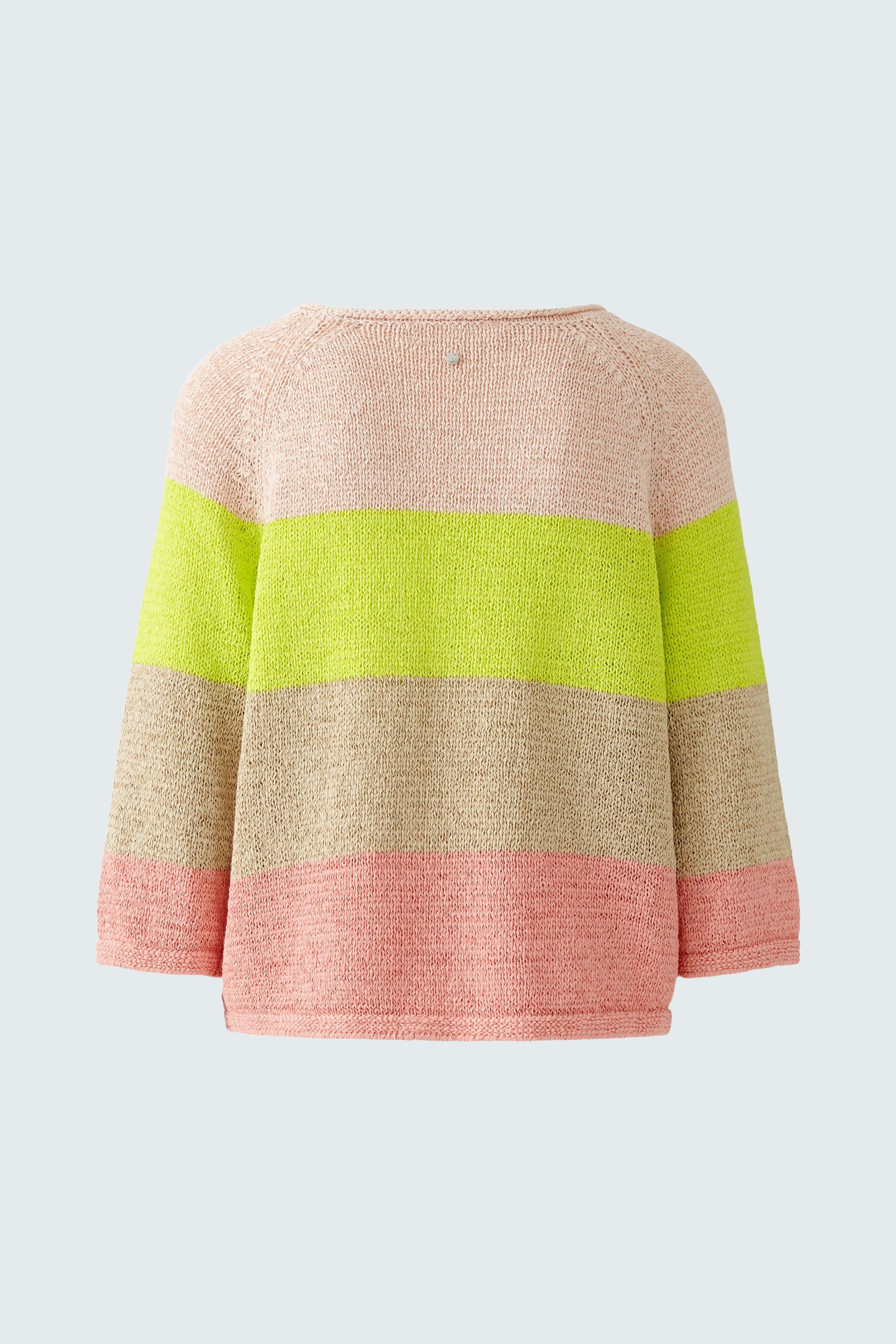 Femininer Pullover: Bunter, gestreifter Pullover in sanften Farben, ideal für lässige Outfits.