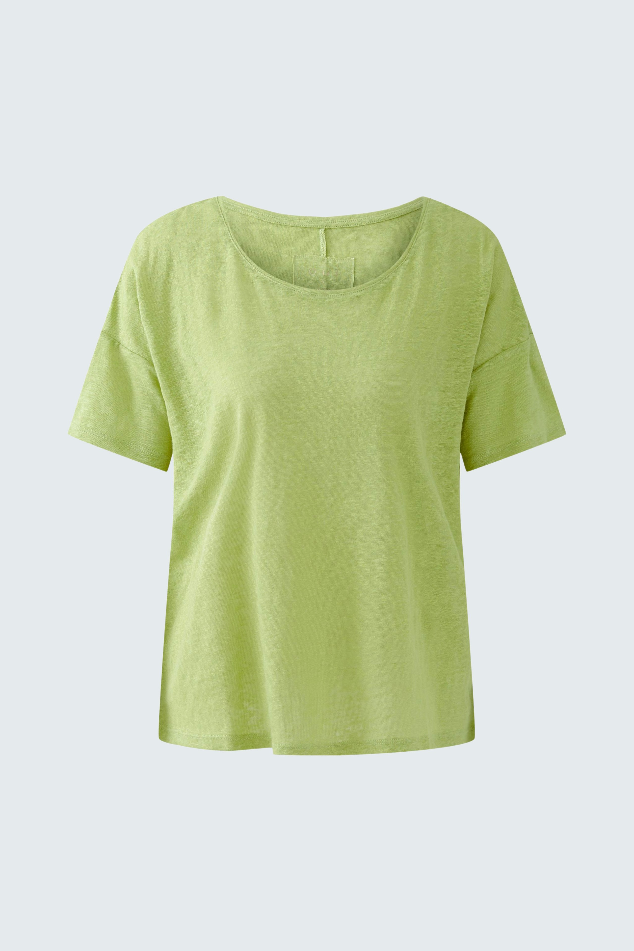 Casual women's T-shirt in light green, featuring a relaxed fit and soft fabric.