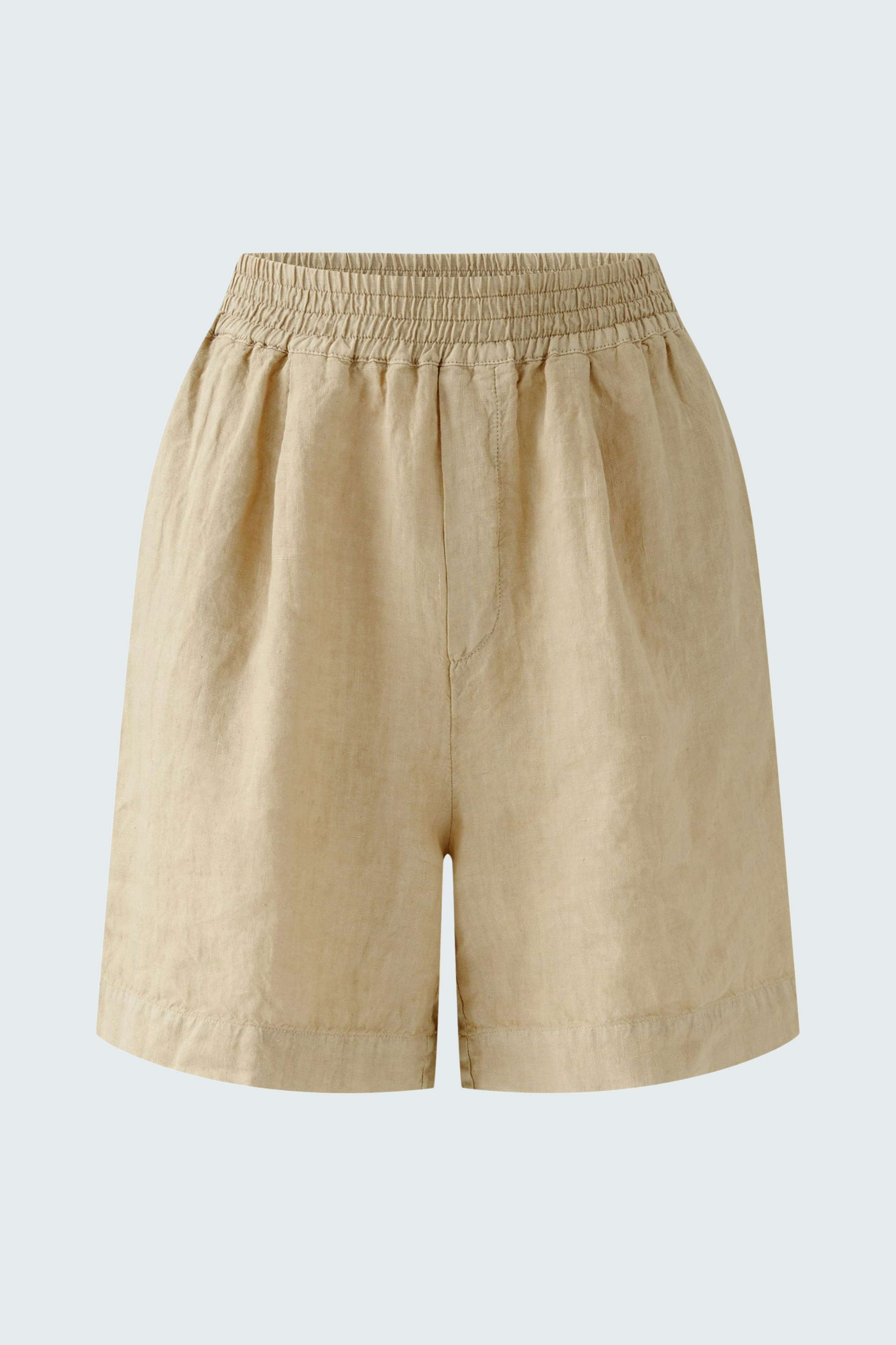 Lightweight women's Bermuda shorts in beige with an elastic waistband for comfort.