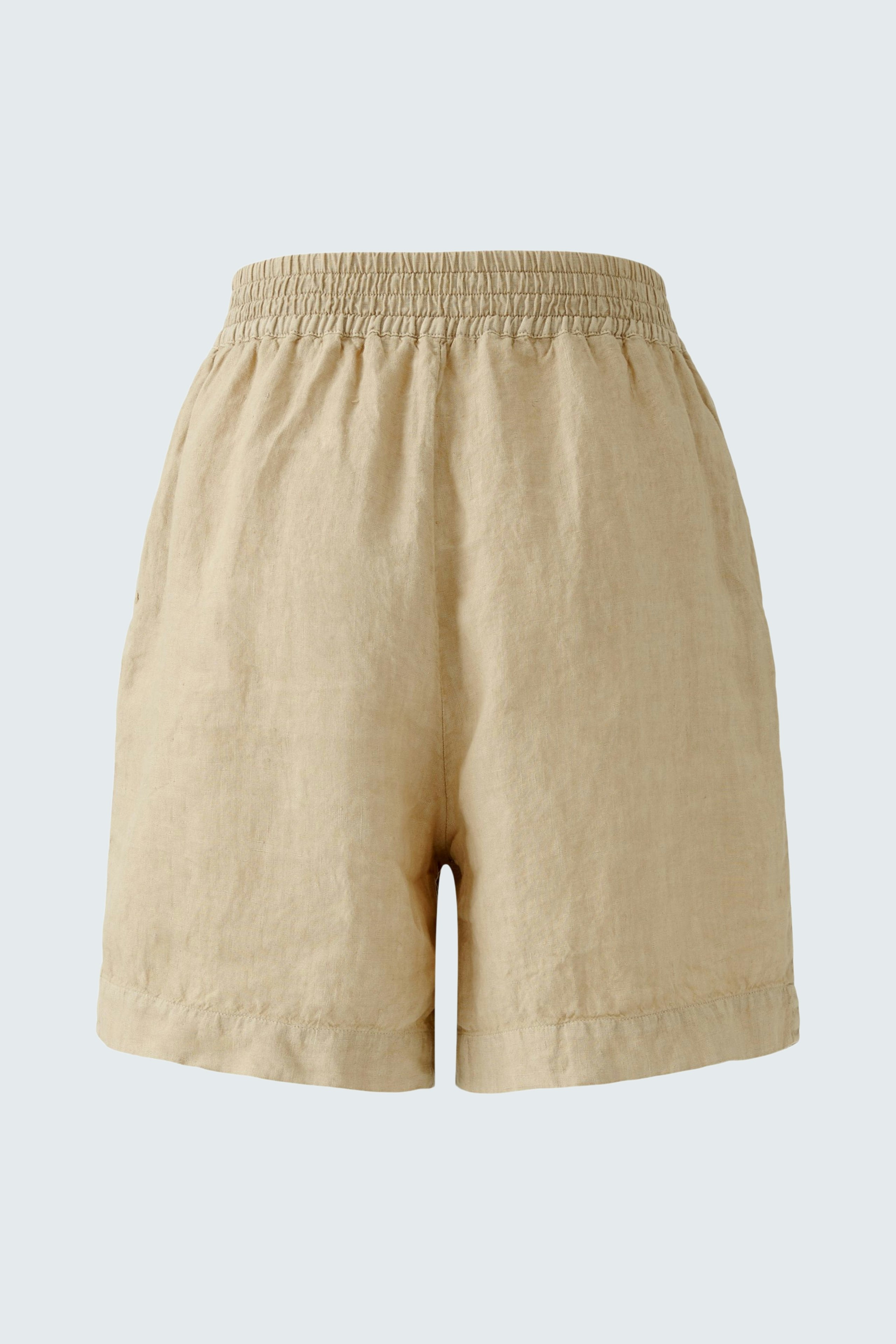 Stylish women's Bermuda shorts in light beige with an elastic waistband for comfort.