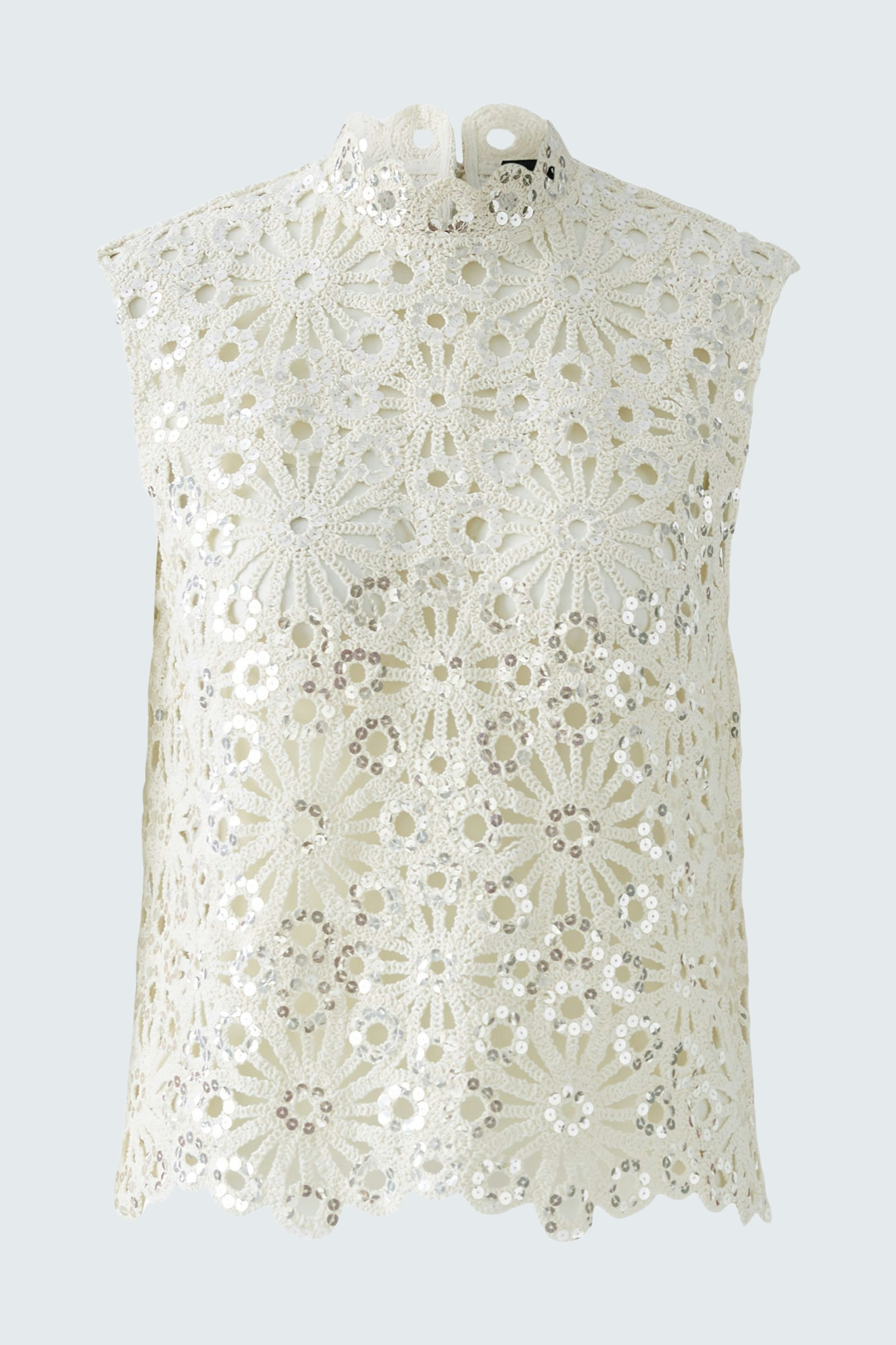 Helle Damen-Bluse mit floralem Muster und Stehkragen, ideal für warme Tage.