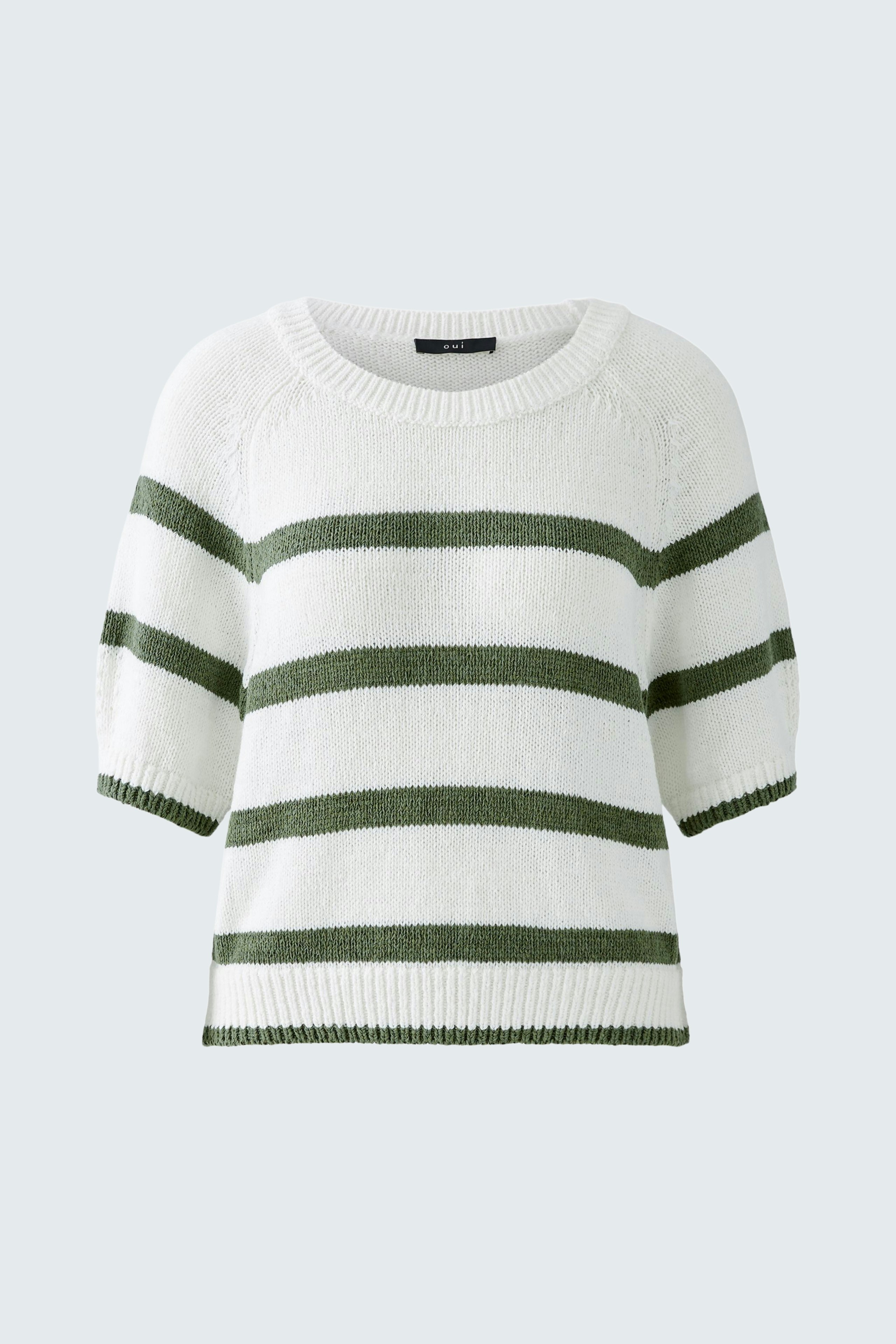 Damen-Pullover in Weiß mit grünen Streifen, lässig geschnitten und bequem.