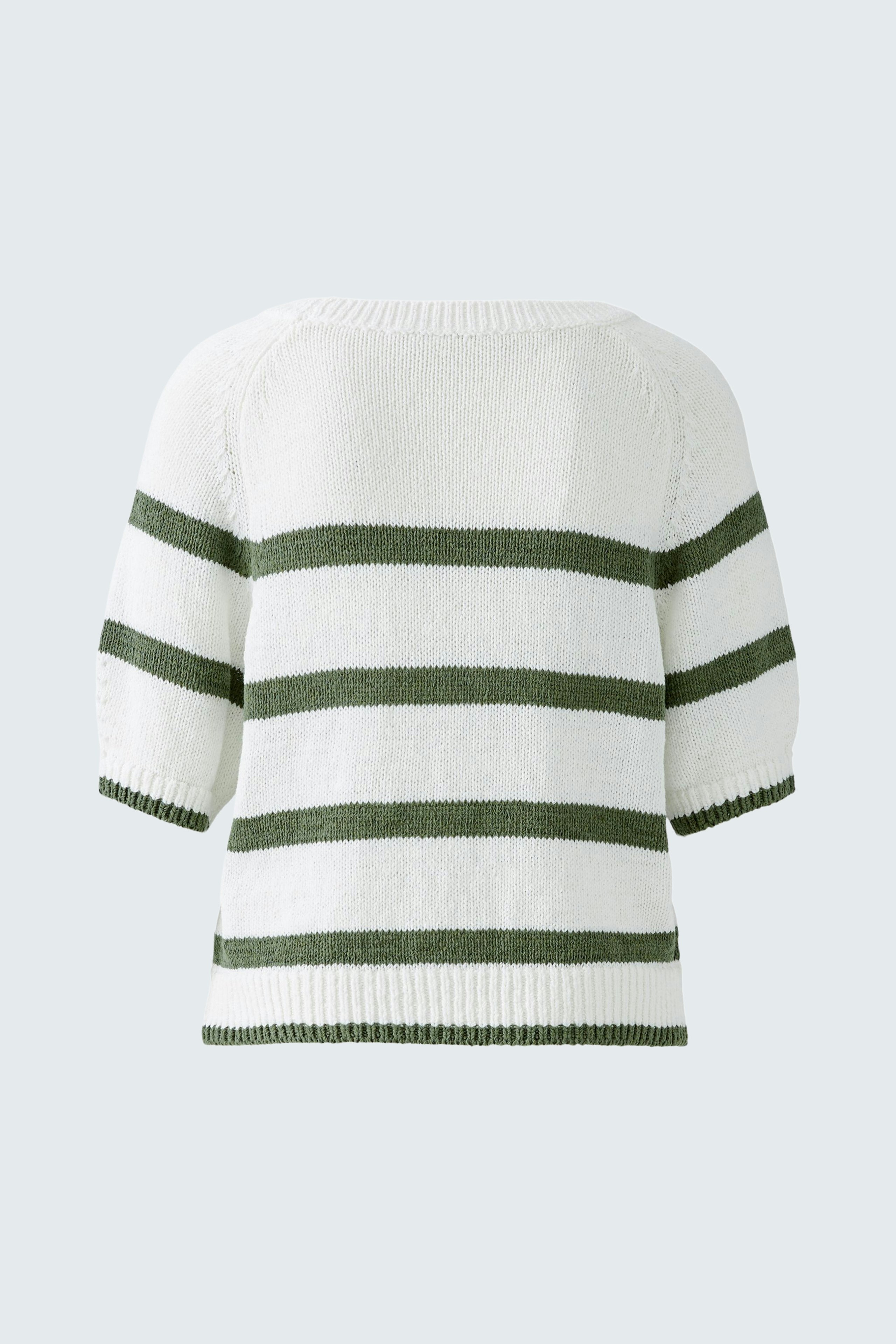Damen-Pullover in Weiß mit grünen Streifen, lässig geschnitten und bequem.