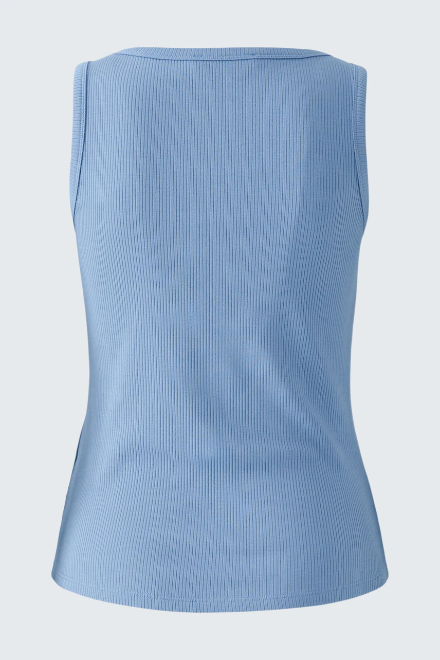 Stylish women's top: Light blue sleeveless design, perfect for warm weather and casual outings.