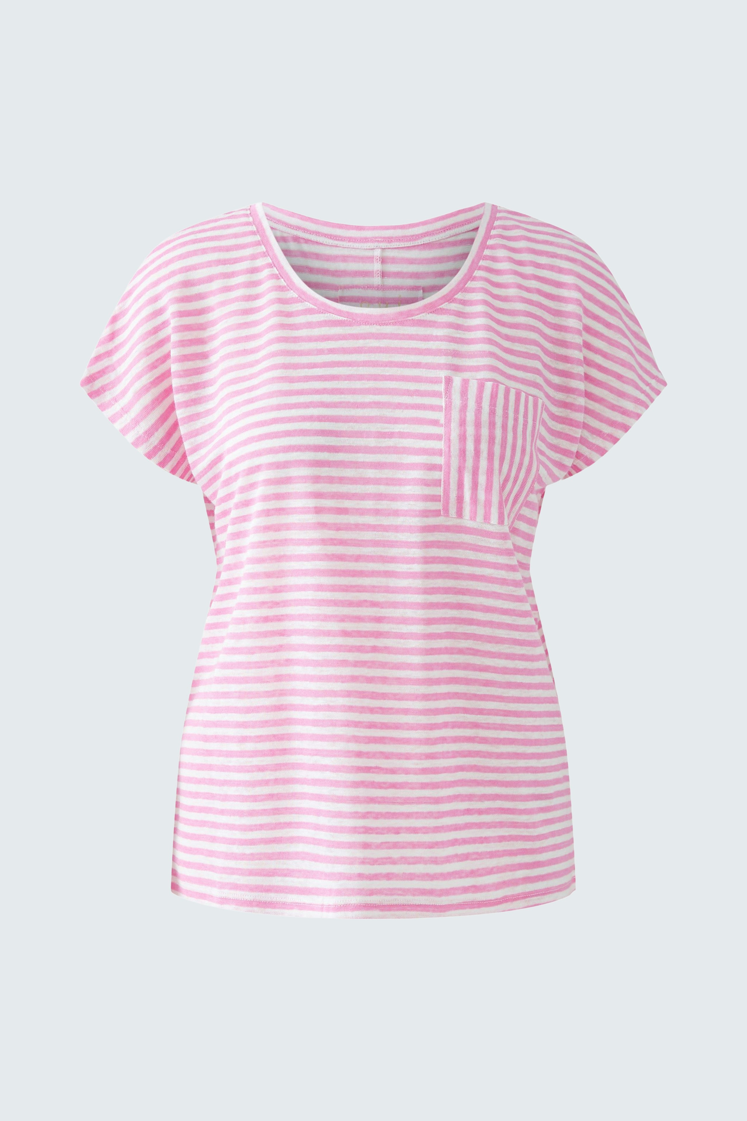 Casual women's t-shirt: Pink striped top with a pocket, perfect for relaxed summer days.