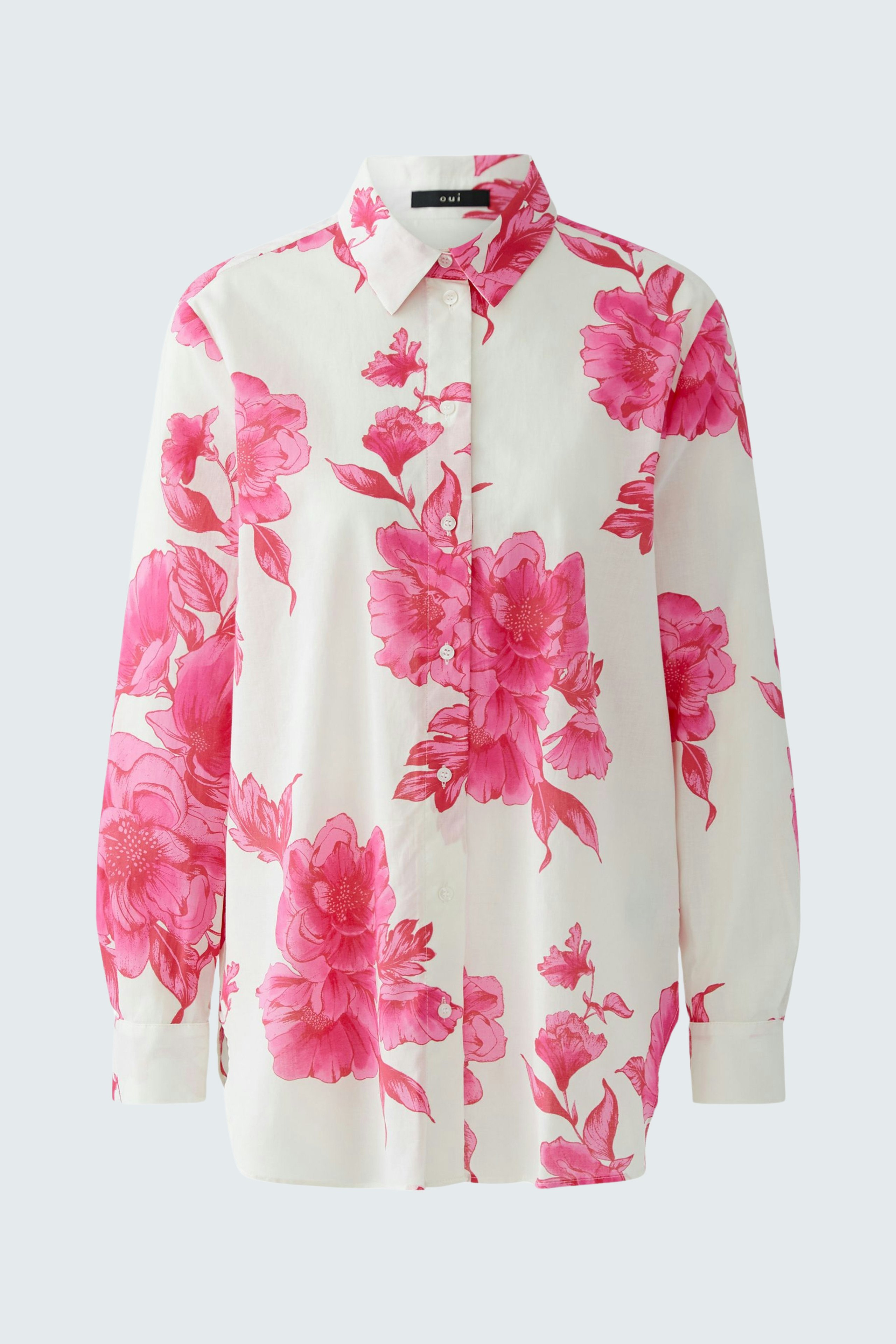 Bluse mit floralen Mustern in Pink und Weiß, lässig geschnitten, ideal für den Sommer.