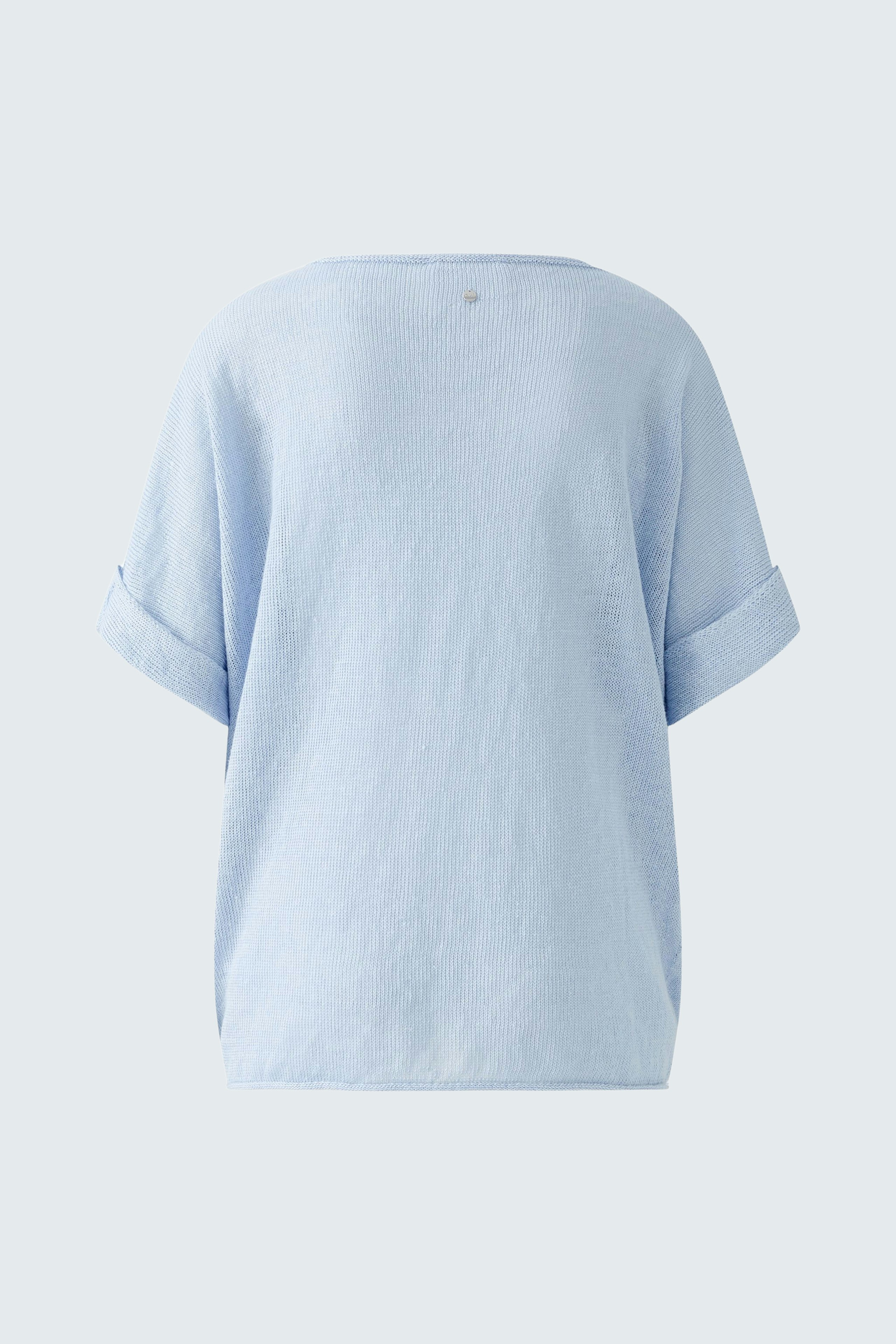 Casual women's pullover: Light blue, short-sleeved design with rolled cuffs, perfect for everyday wear.