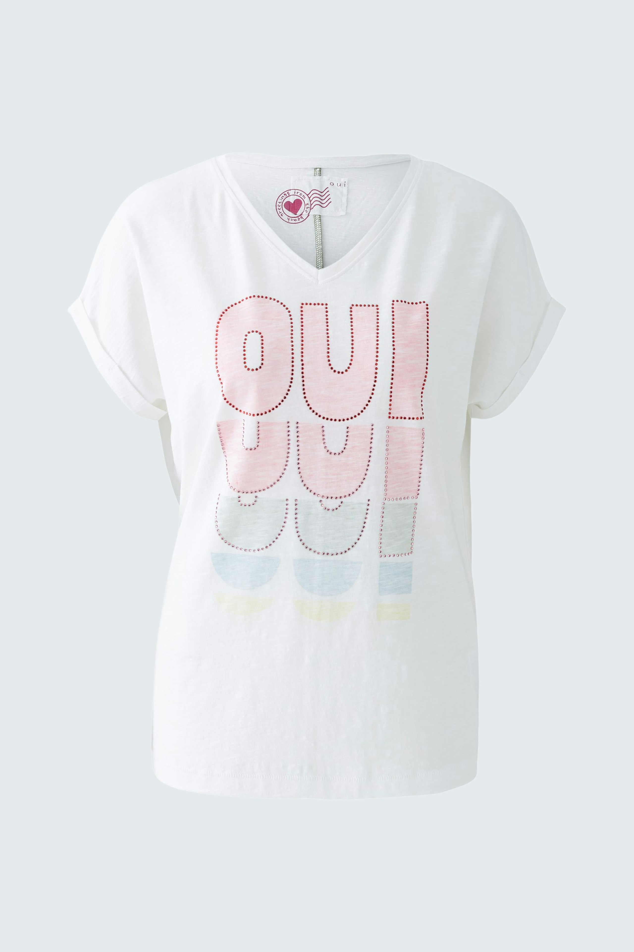 Weißes Damen-T-Shirt mit buntem 'OUI'-Schriftzug, lässig und modern.
