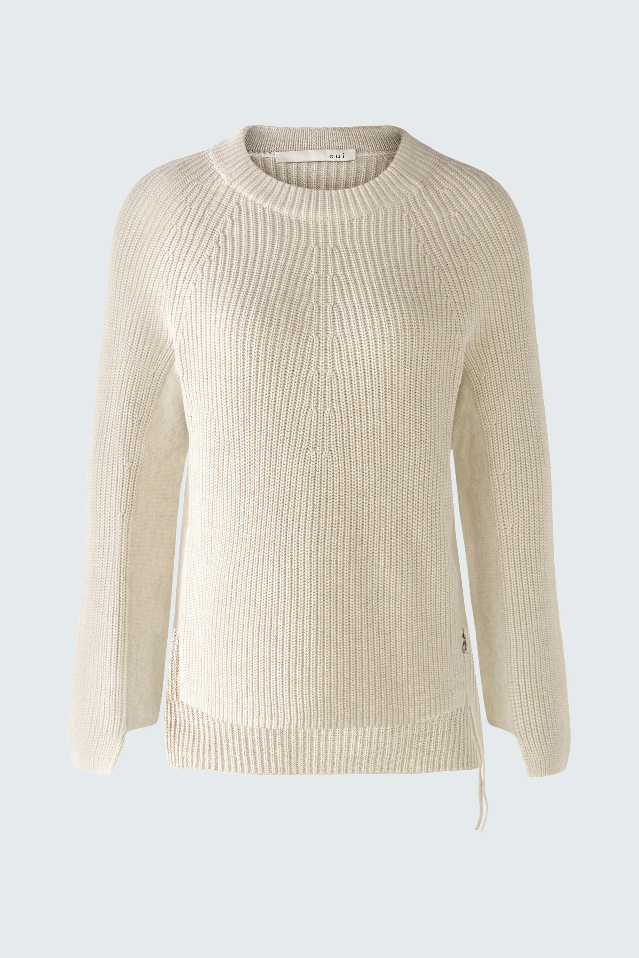 Beiger Damen-Pullover mit lässigem Schnitt und seitlichem Bindeband, ideal für entspannte Outfits.